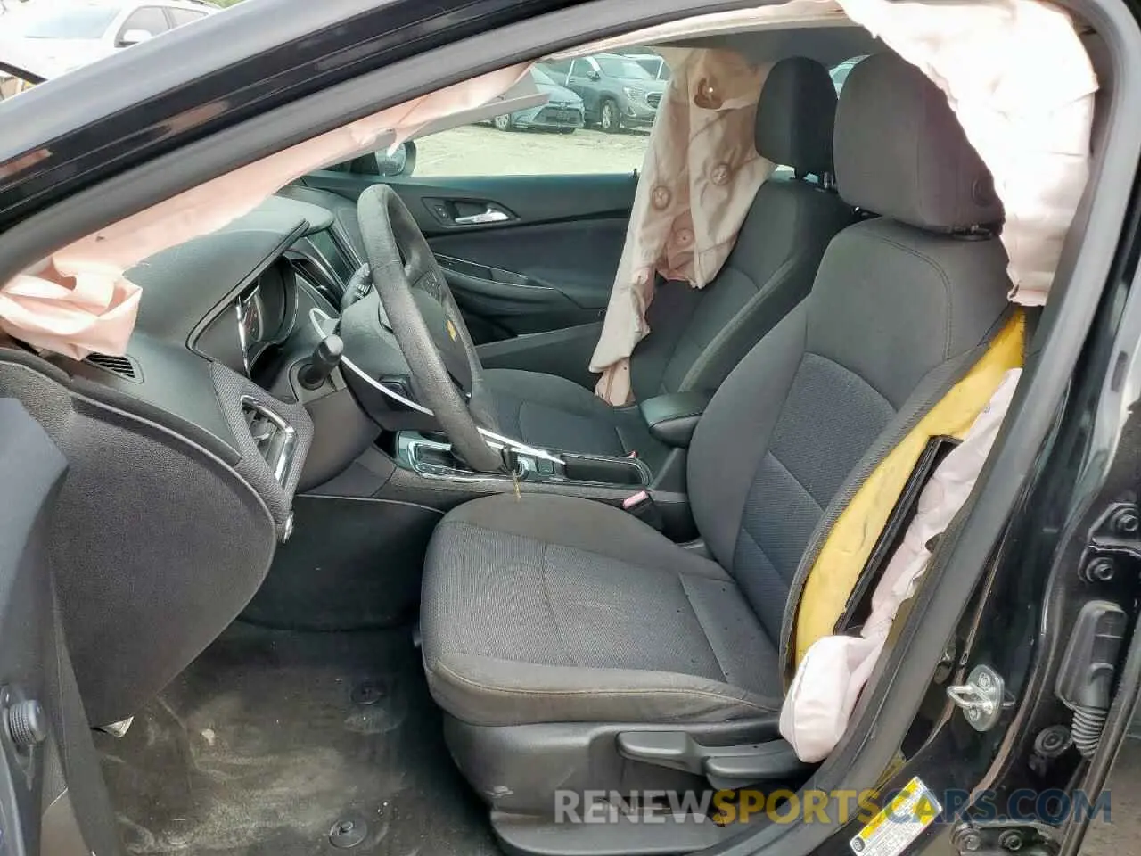 7 fotografías del automóvil dañado 1G1BC5SM3K7128605 CHEVROLET CRUZE 2019