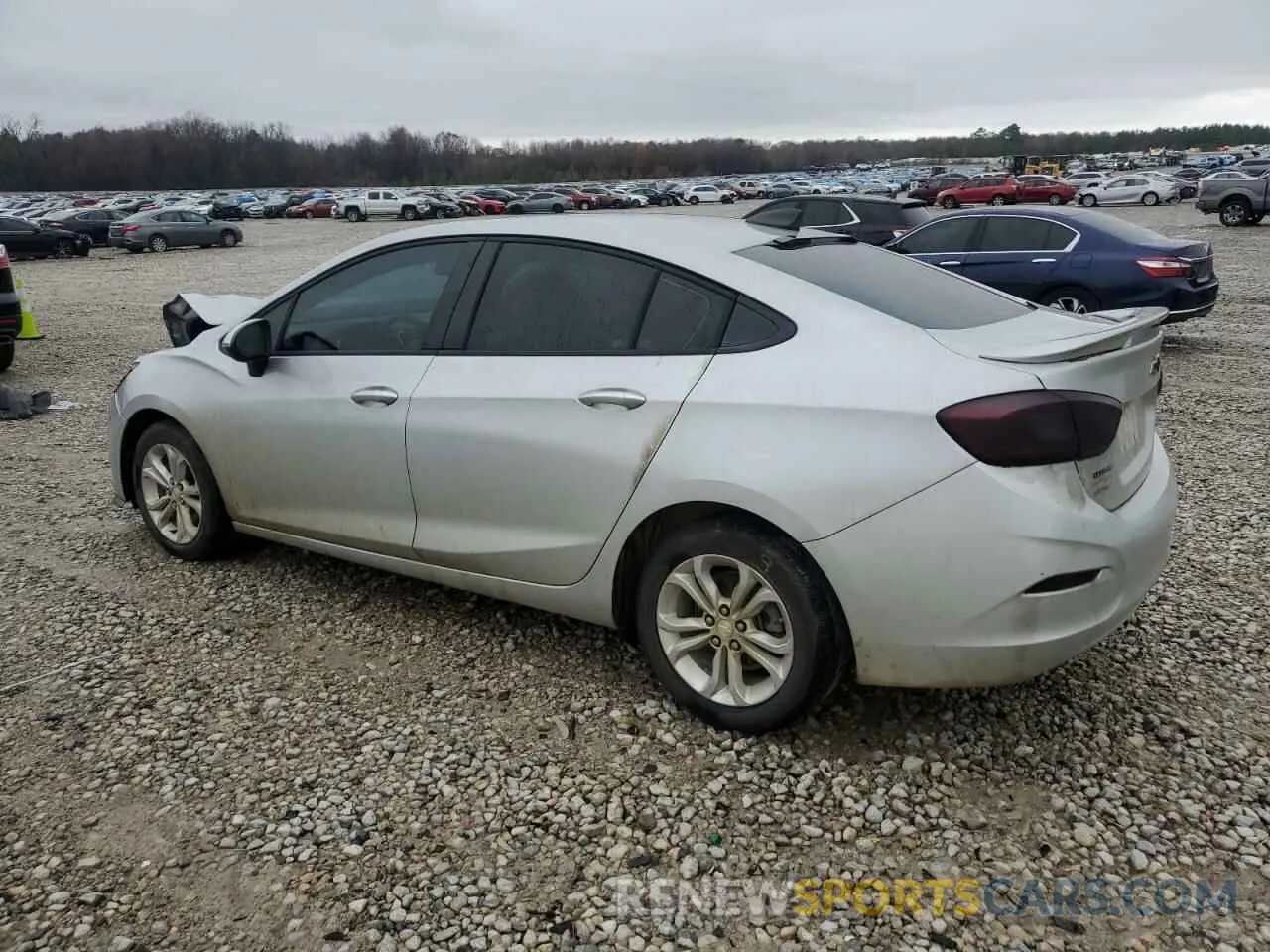 2 fotografías del automóvil dañado 1G1BC5SM5K7139847 CHEVROLET CRUZE 2019
