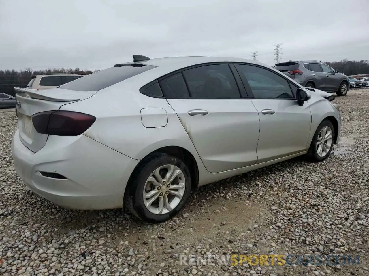 3 fotografías del automóvil dañado 1G1BC5SM5K7139847 CHEVROLET CRUZE 2019