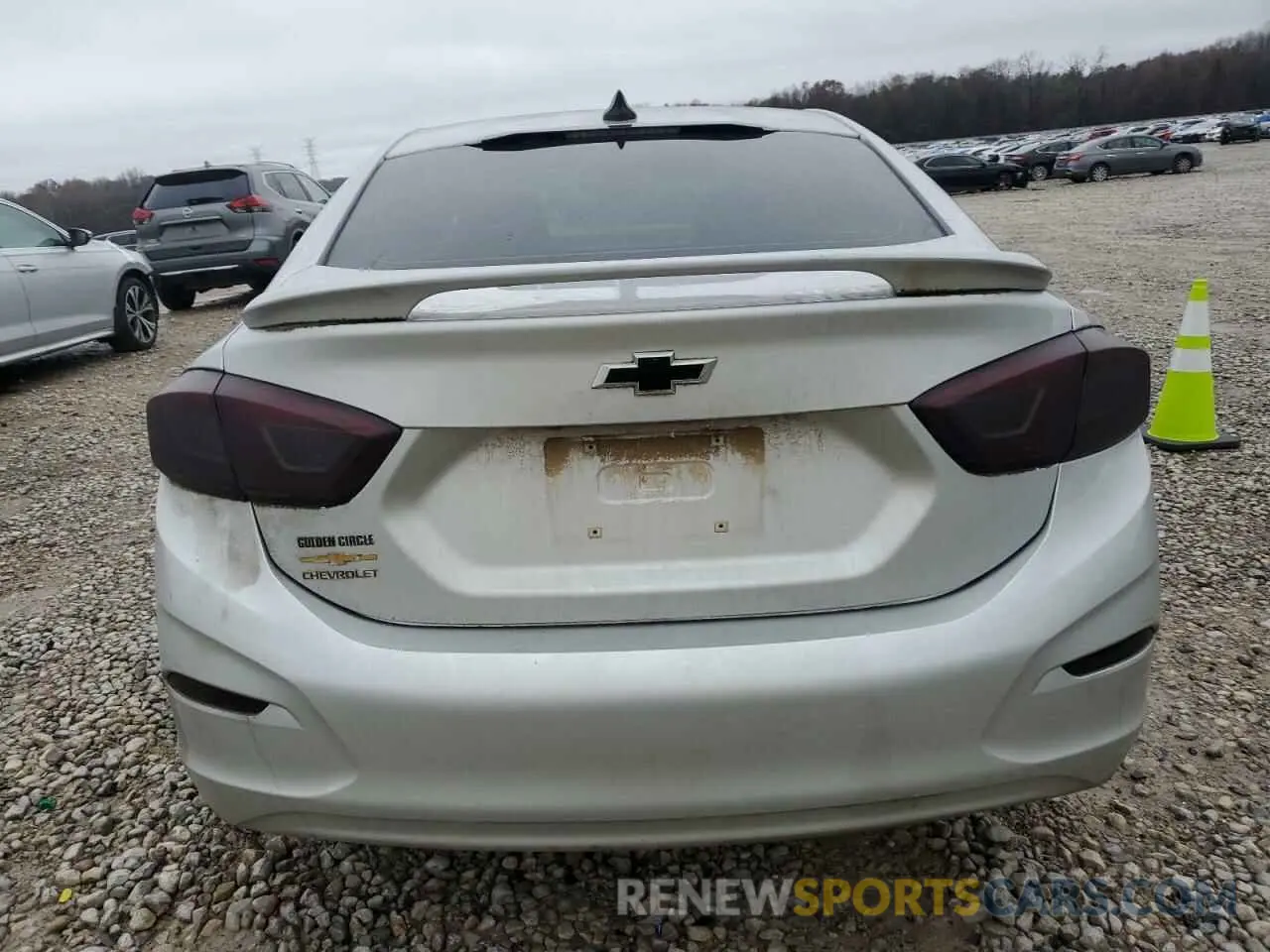 6 fotografías del automóvil dañado 1G1BC5SM5K7139847 CHEVROLET CRUZE 2019