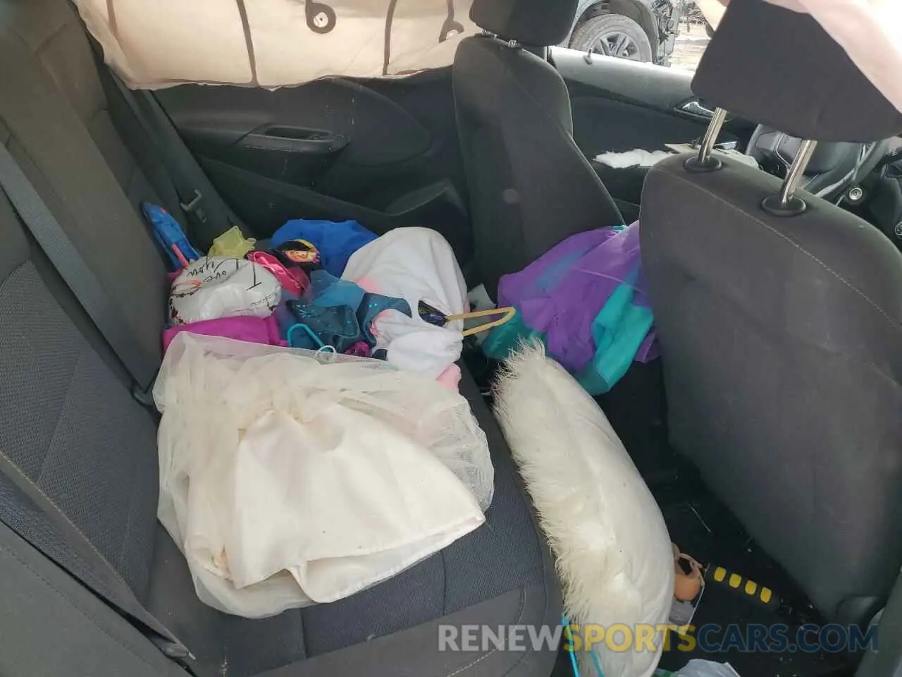 10 fotografías del automóvil dañado 1G1BC5SM5K7148094 CHEVROLET CRUZE 2019