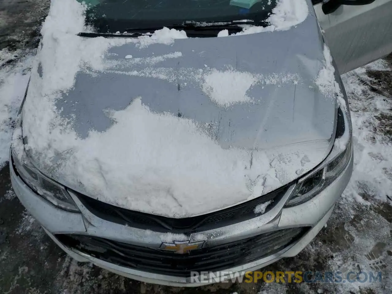 11 fotografías del automóvil dañado 1G1BC5SM5K7148094 CHEVROLET CRUZE 2019