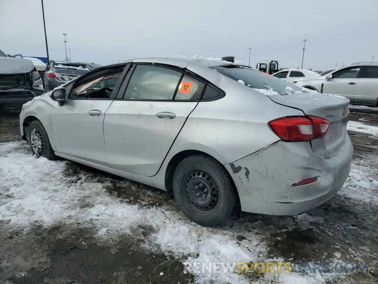 2 fotografías del automóvil dañado 1G1BC5SM5K7148094 CHEVROLET CRUZE 2019