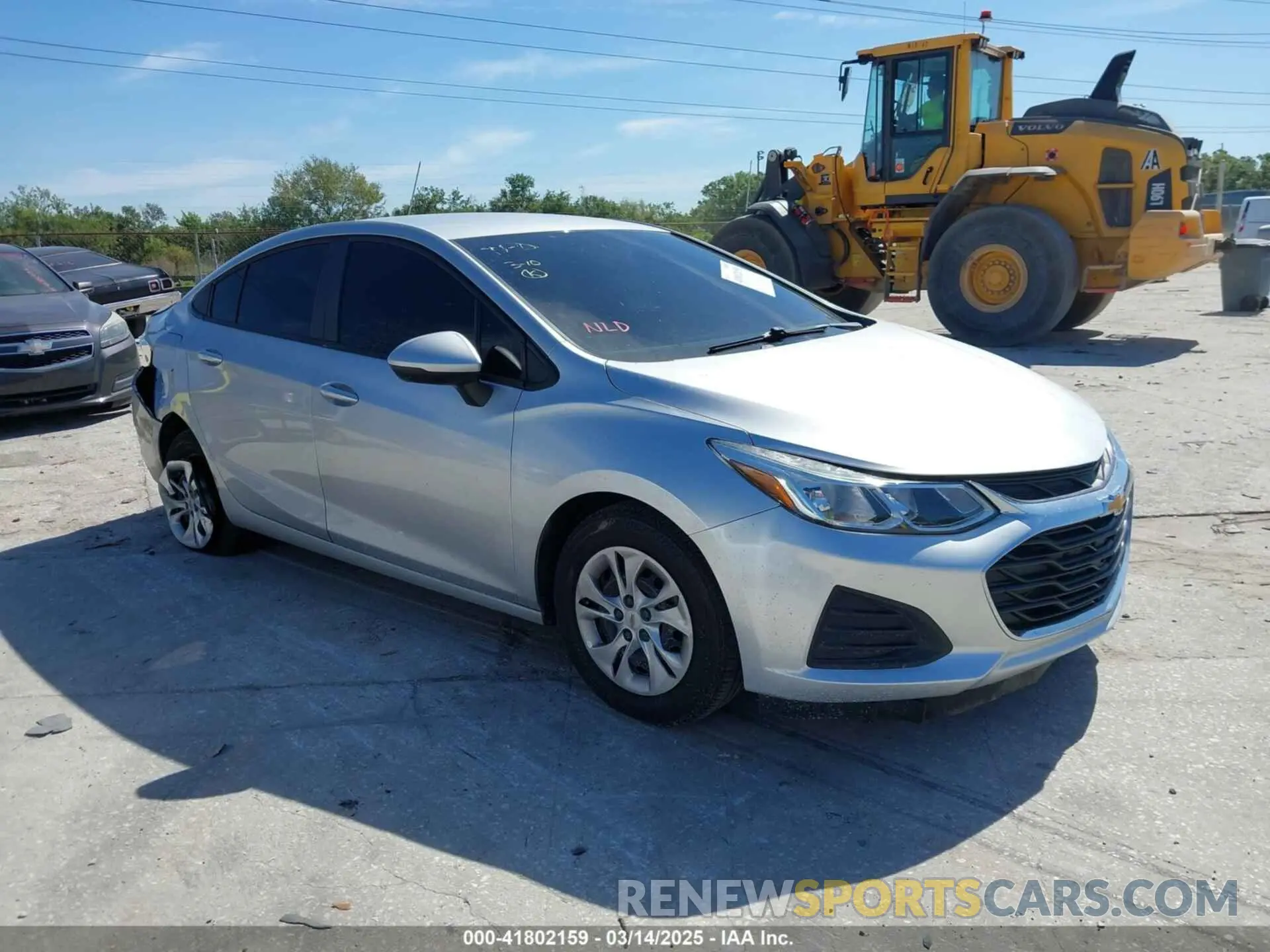 1 fotografías del automóvil dañado 1G1BC5SM5K7149892 CHEVROLET CRUZE 2019