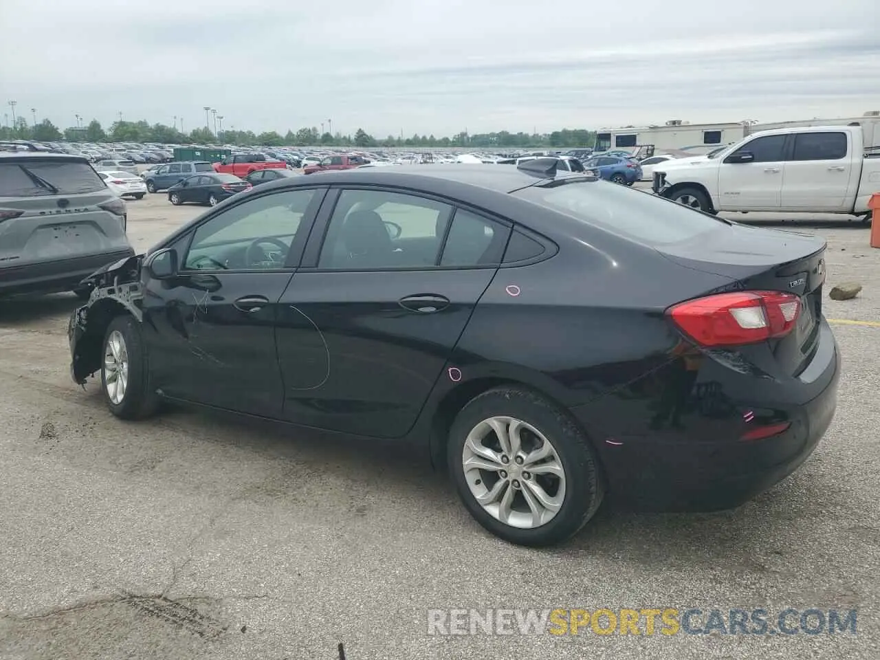 2 fotografías del automóvil dañado 1G1BC5SM5K7152064 CHEVROLET CRUZE 2019