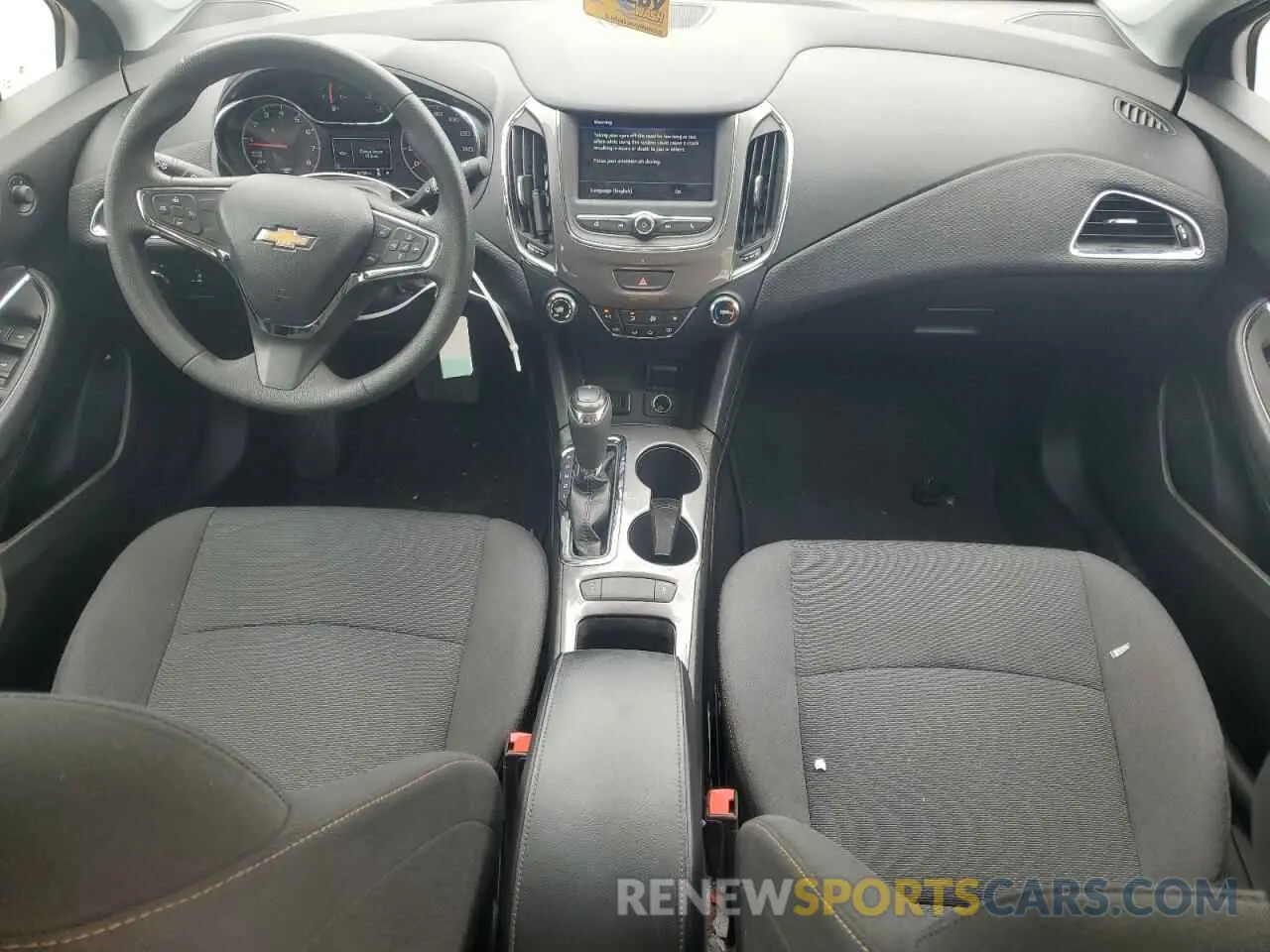 8 fotografías del automóvil dañado 1G1BC5SM5K7152064 CHEVROLET CRUZE 2019