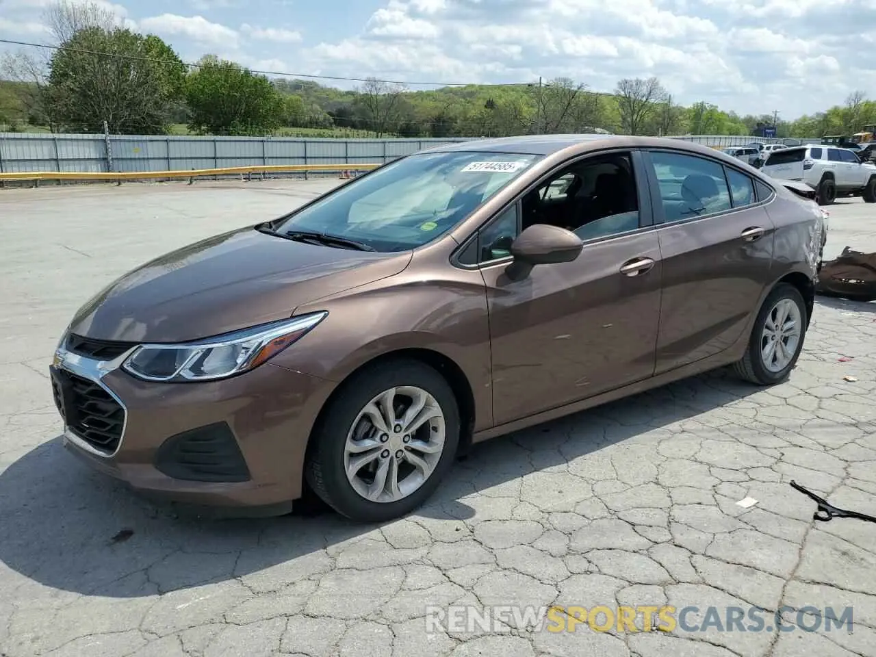 1 fotografías del automóvil dañado 1G1BC5SM6K7107635 CHEVROLET CRUZE 2019