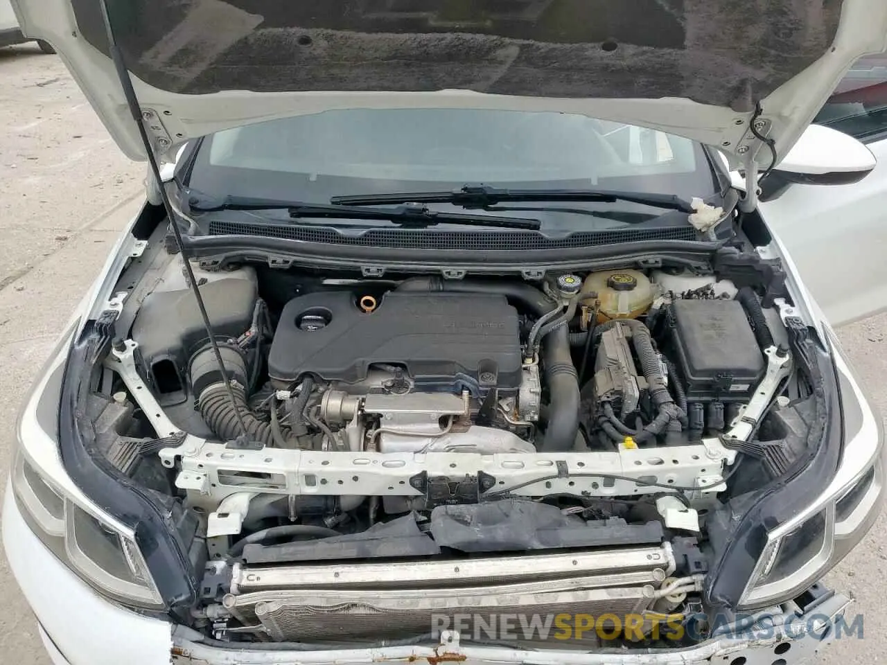 11 fotografías del automóvil dañado 1G1BC5SM6K7123320 CHEVROLET CRUZE 2019