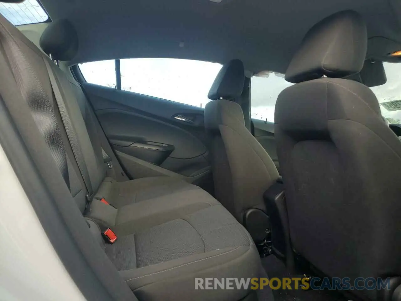 10 fotografías del automóvil dañado 1G1BC5SM7K7125609 CHEVROLET CRUZE 2019
