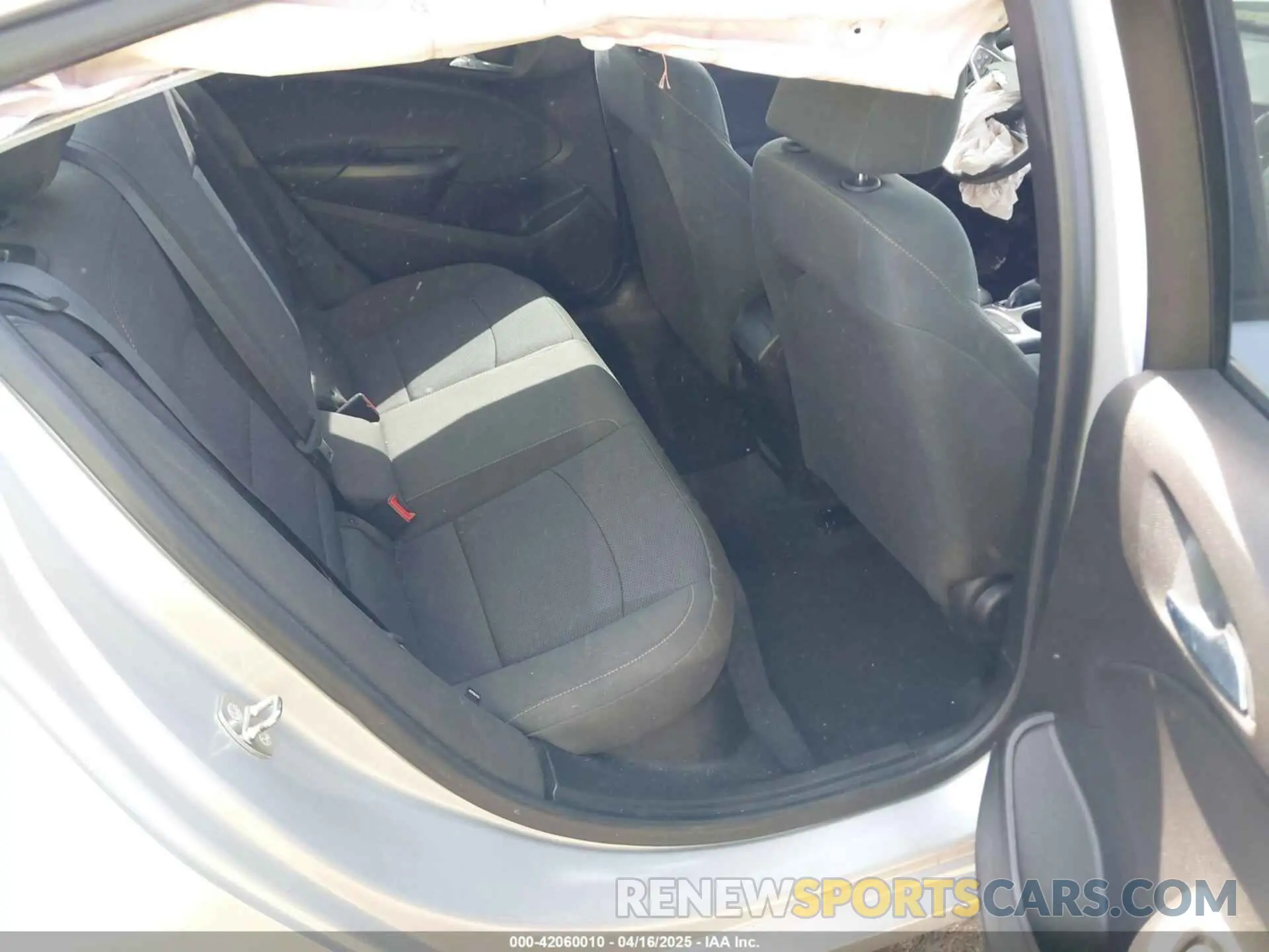 8 fotografías del automóvil dañado 1G1BC5SM7K7135668 CHEVROLET CRUZE 2019