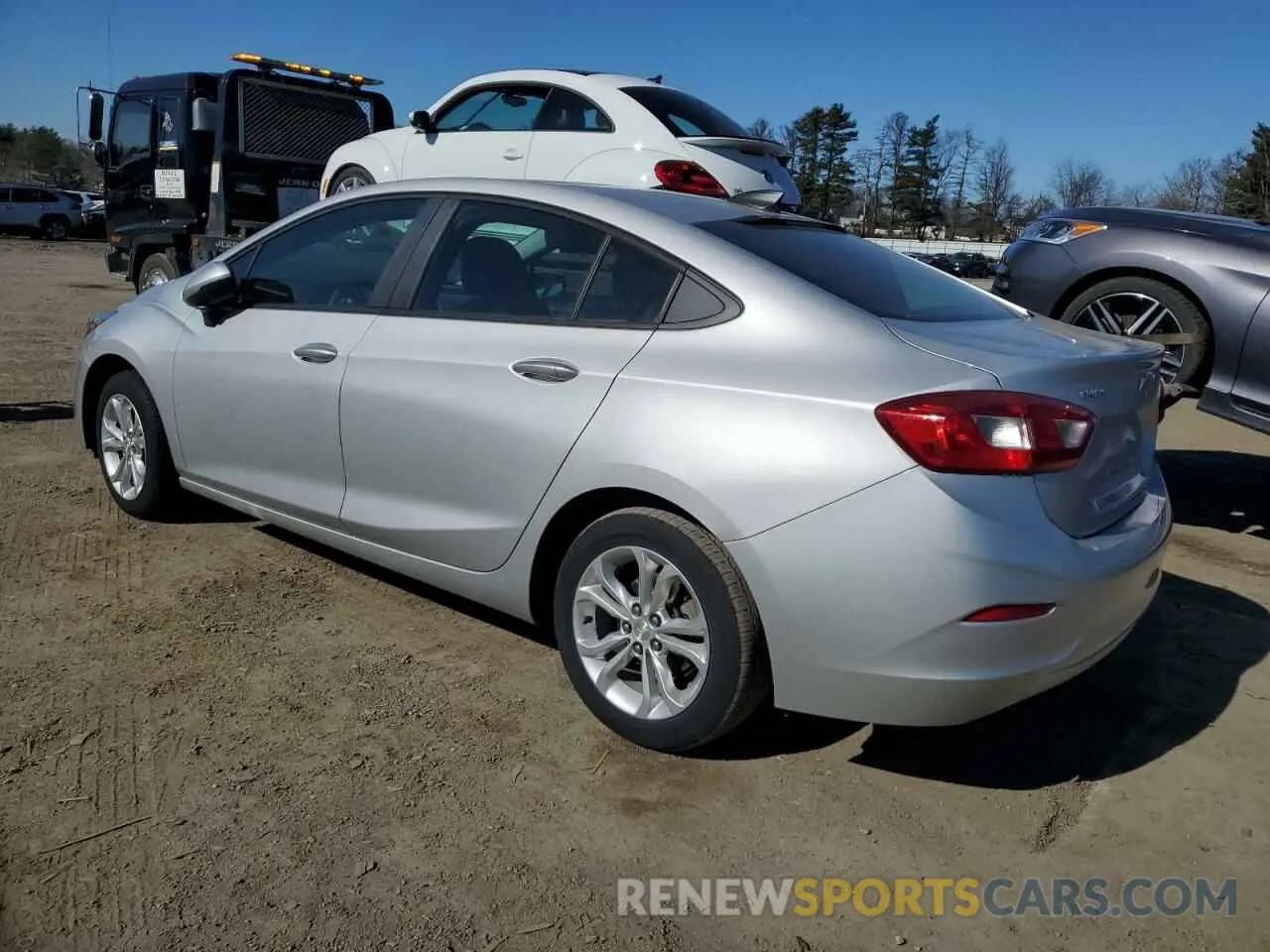 2 fotografías del automóvil dañado 1G1BC5SM8K7133301 CHEVROLET CRUZE 2019