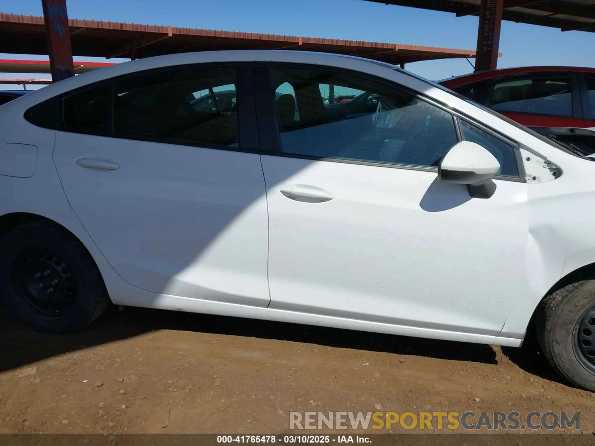 13 fotografías del automóvil dañado 1G1BC5SM8K7147845 CHEVROLET CRUZE 2019