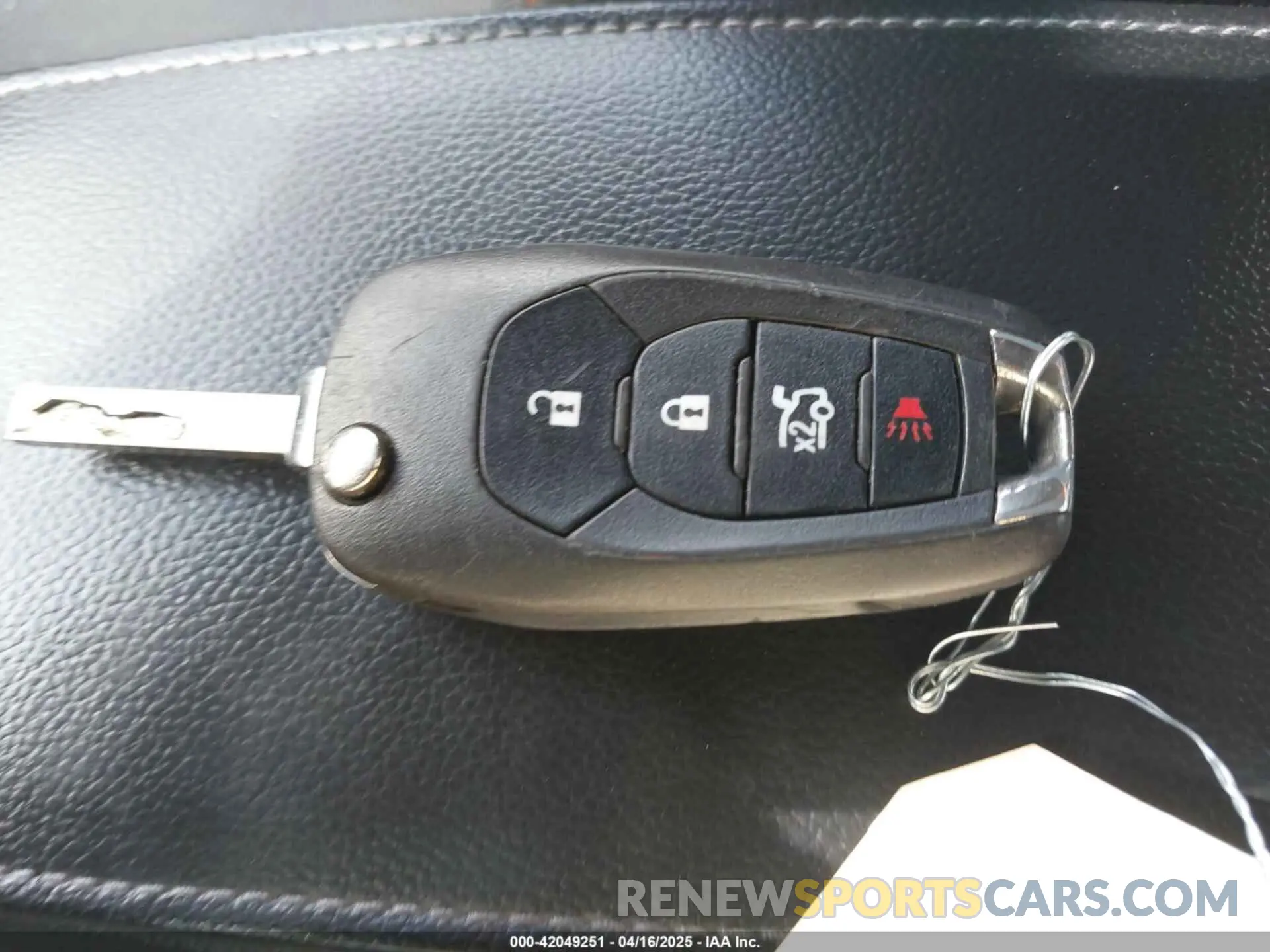 11 fotografías del automóvil dañado 1G1BC5SM8K7151216 CHEVROLET CRUZE 2019