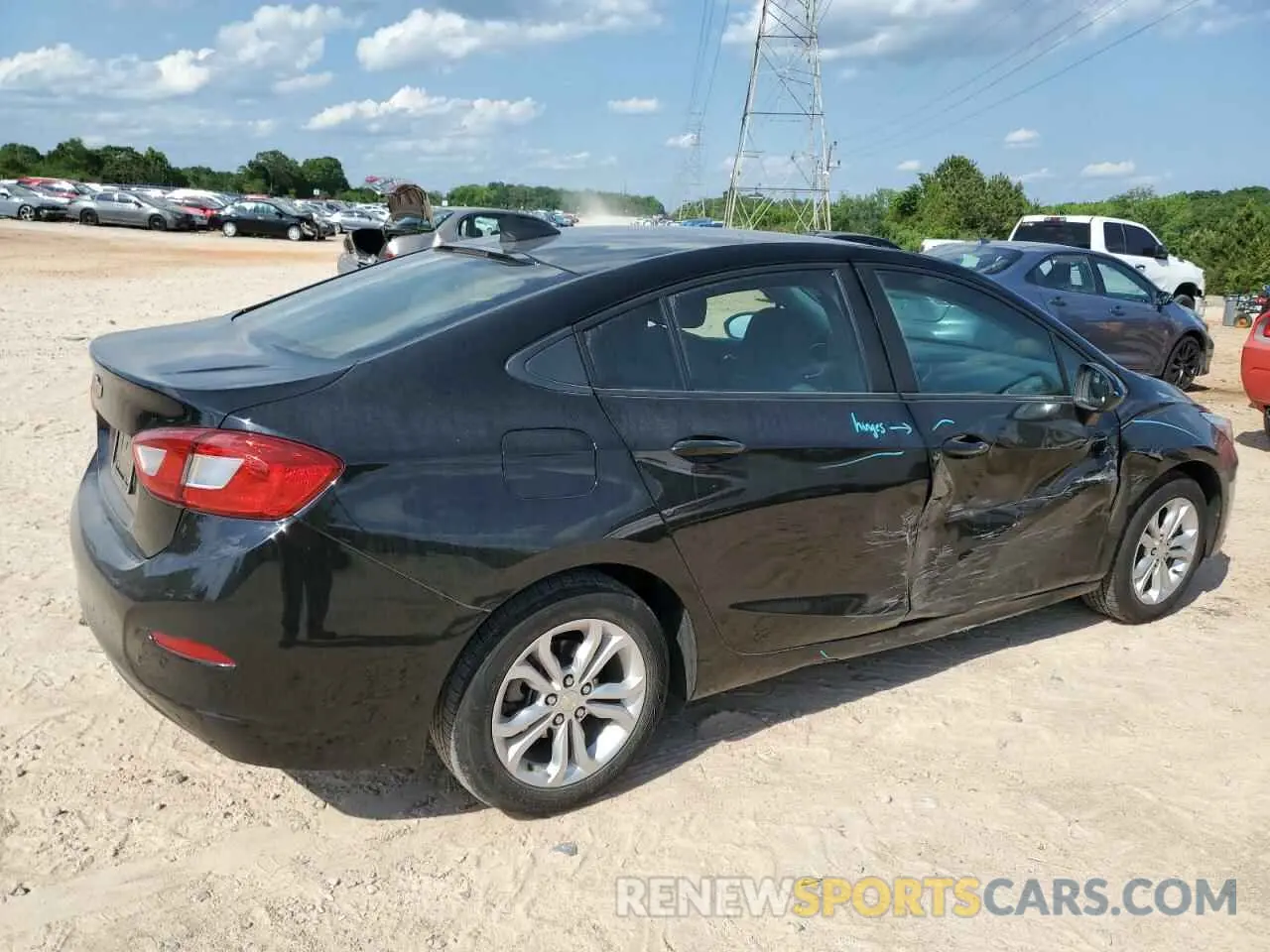 3 fotografías del automóvil dañado 1G1BC5SM9K7112263 CHEVROLET CRUZE 2019