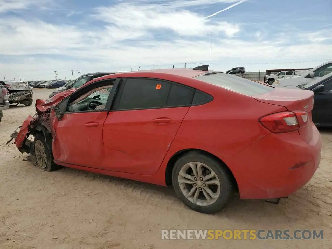 2 fotografías del automóvil dañado 1G1BC5SM9K7126633 CHEVROLET CRUZE 2019