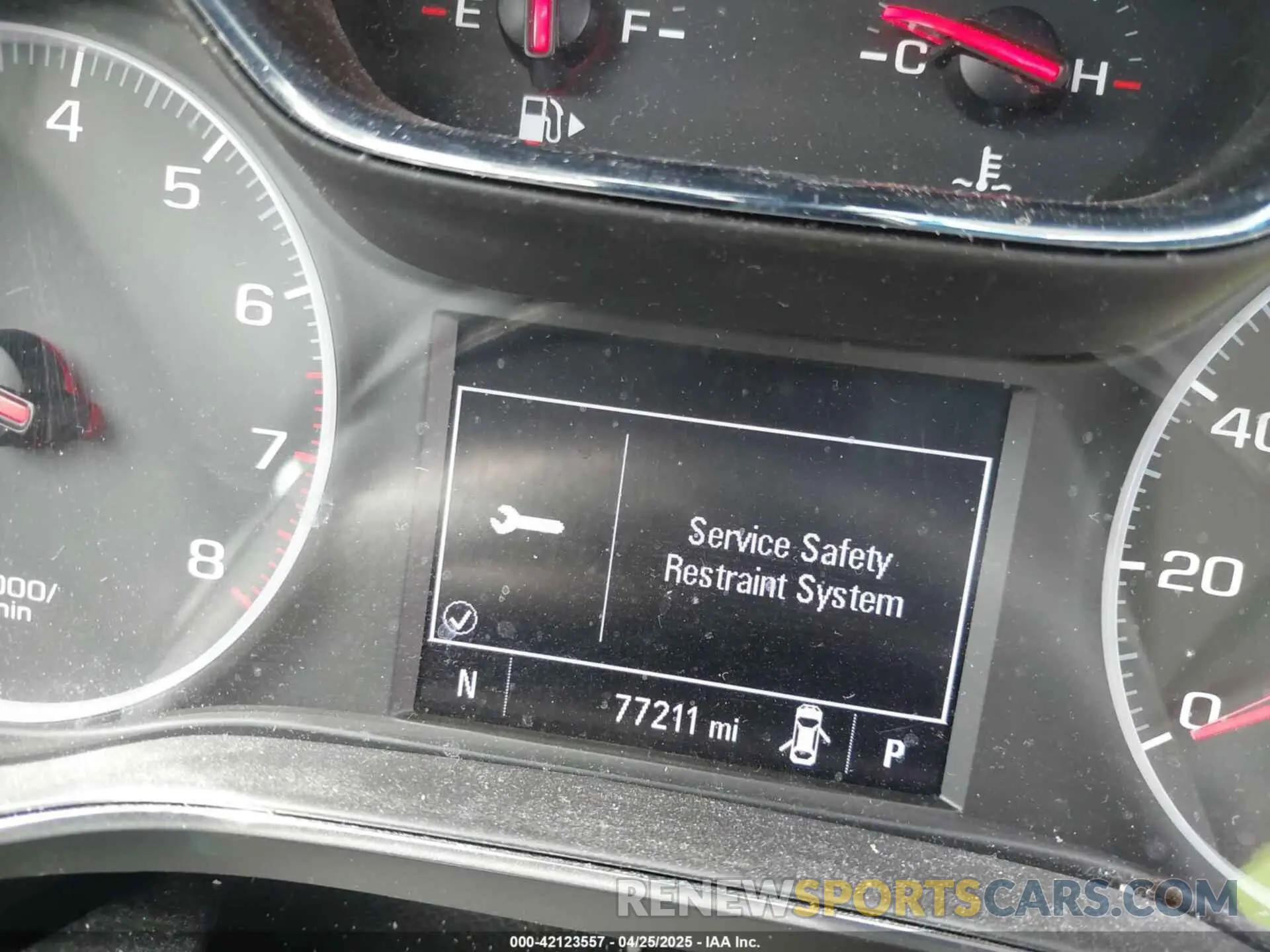 15 fotografías del automóvil dañado 1G1BC5SM9K7135736 CHEVROLET CRUZE 2019