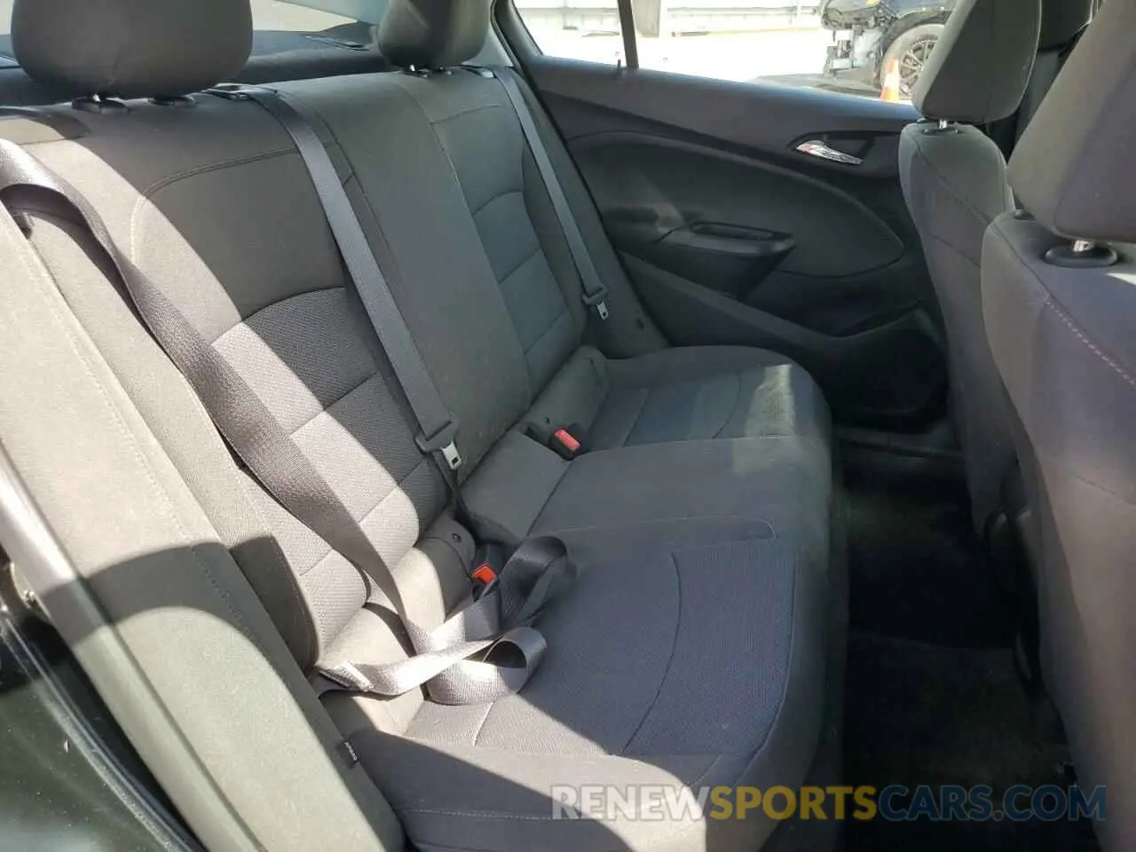 10 fotografías del automóvil dañado 1G1BC5SM9K7149541 CHEVROLET CRUZE 2019