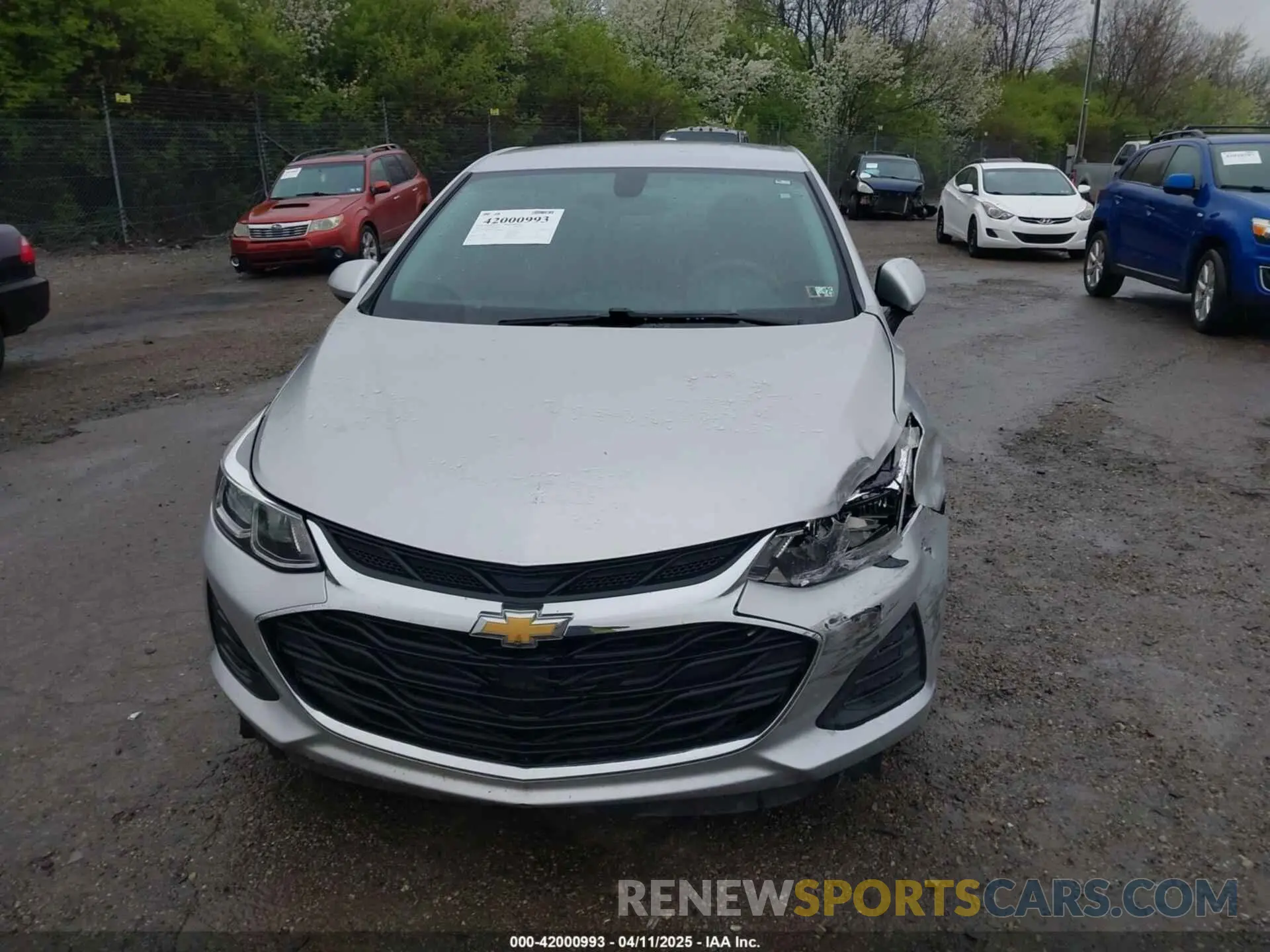 13 fotografías del automóvil dañado 1G1BC5SMXK7135096 CHEVROLET CRUZE 2019