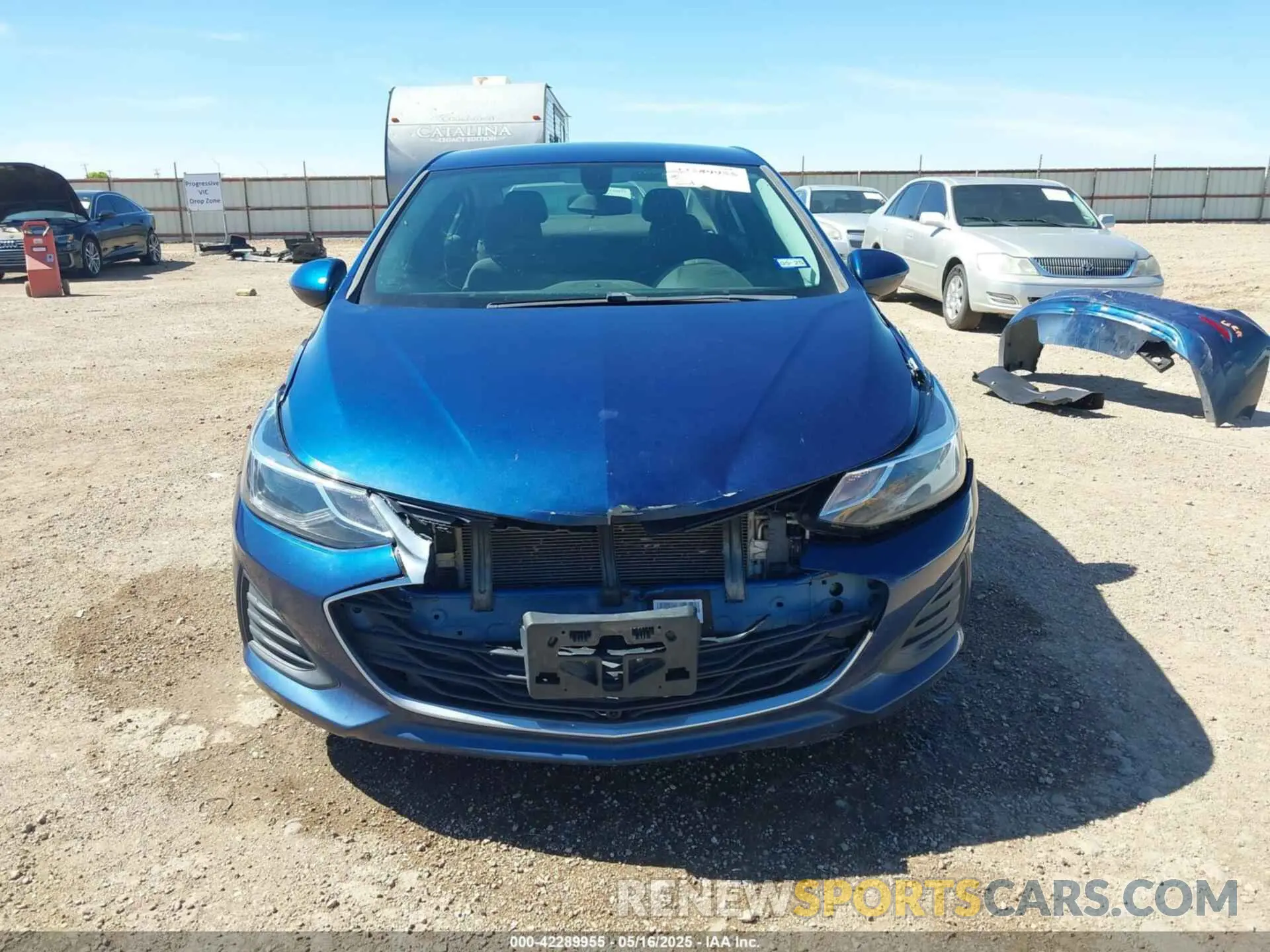 13 fotografías del automóvil dañado 1G1BE5SM0K7114963 CHEVROLET CRUZE 2019