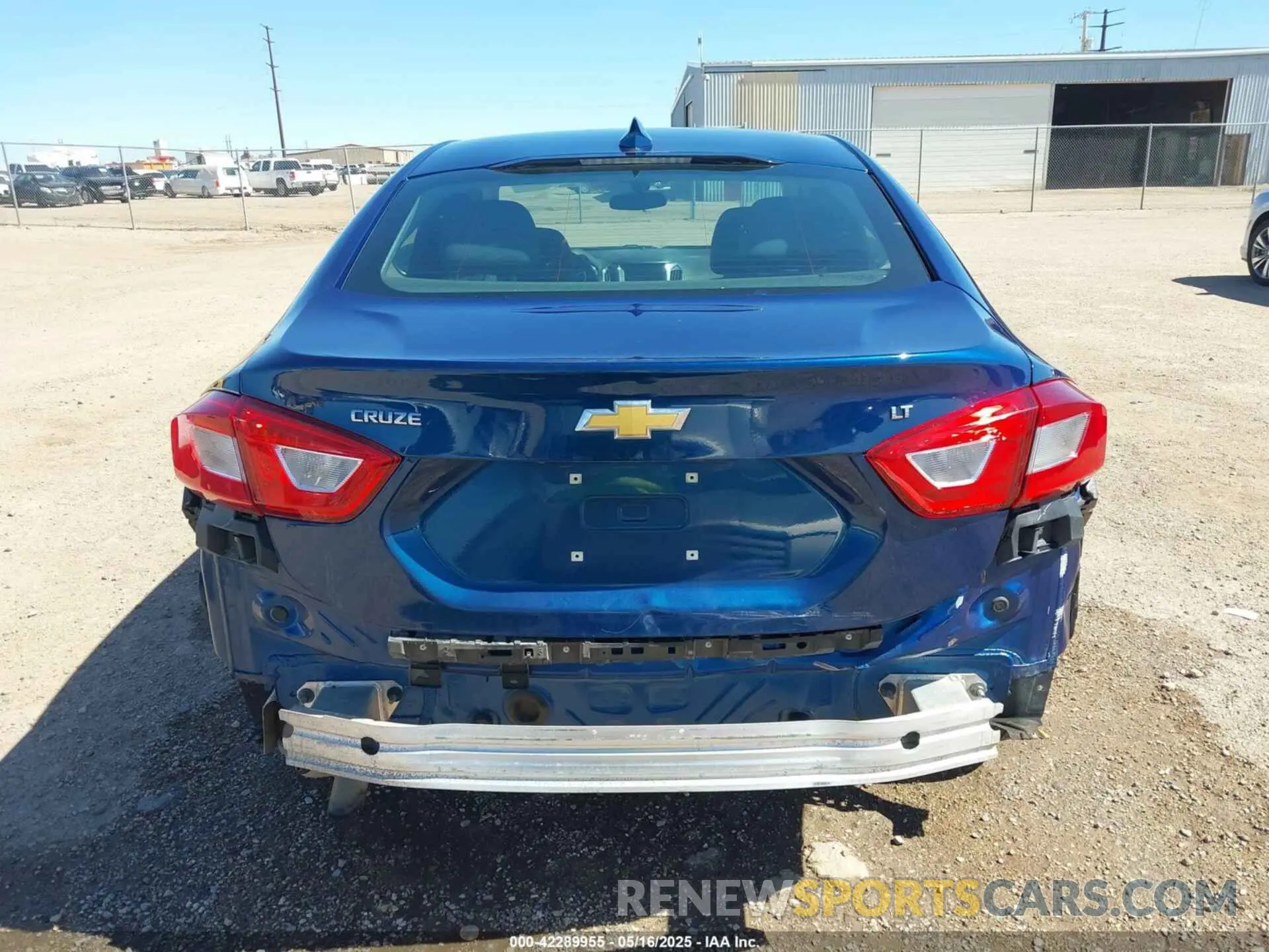 17 fotografías del automóvil dañado 1G1BE5SM0K7114963 CHEVROLET CRUZE 2019