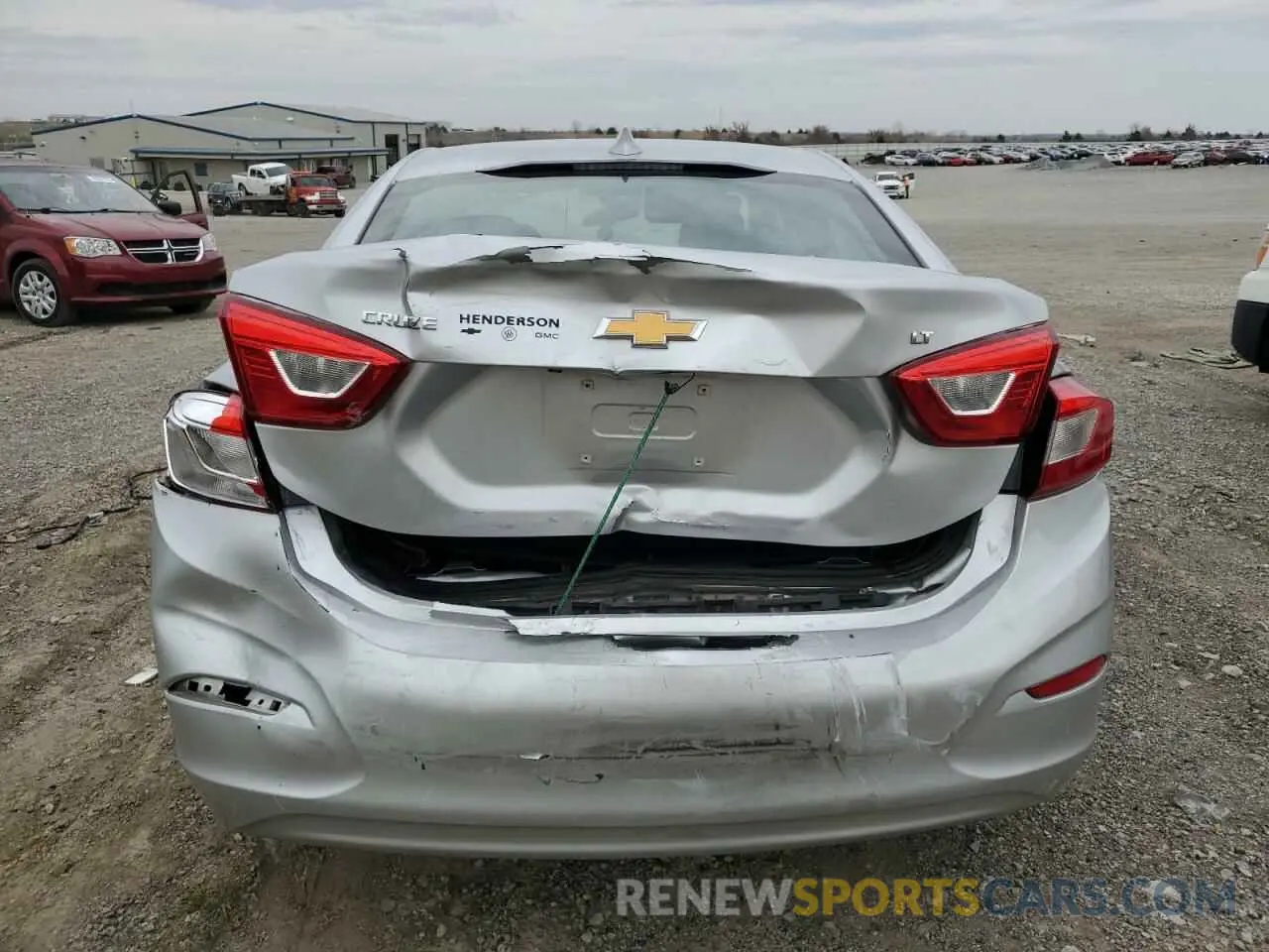 6 fotografías del automóvil dañado 1G1BE5SM0K7117359 CHEVROLET CRUZE 2019