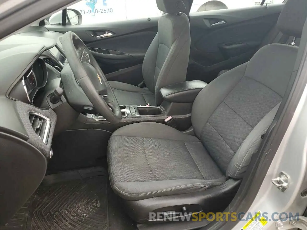 7 fotografías del automóvil dañado 1G1BE5SM0K7117359 CHEVROLET CRUZE 2019
