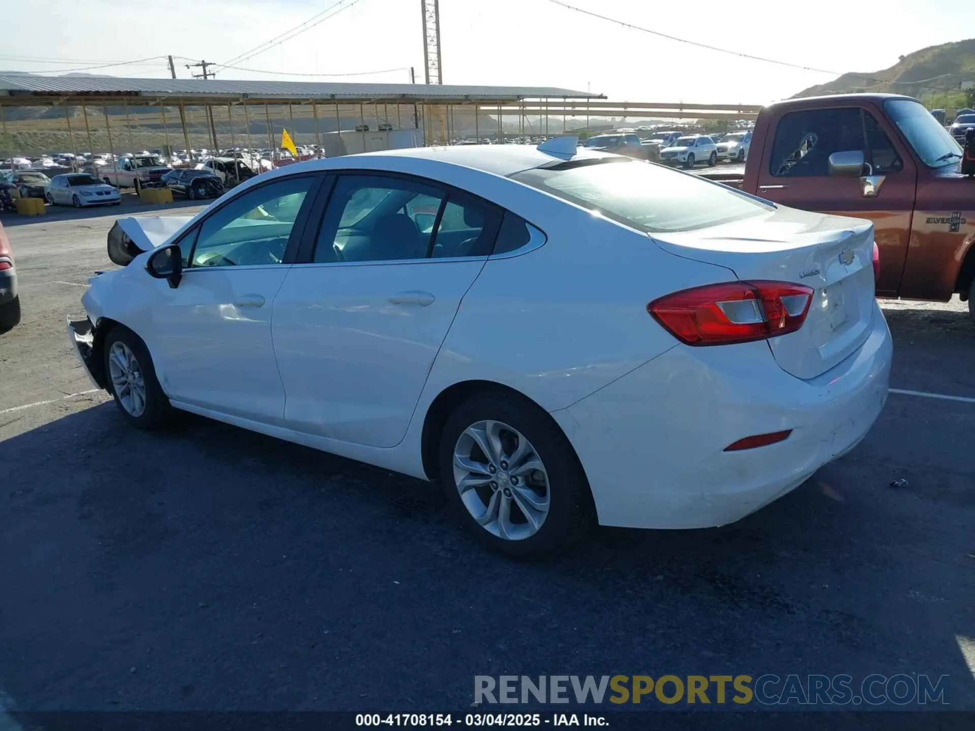 3 fotografías del automóvil dañado 1G1BE5SM0K7121251 CHEVROLET CRUZE 2019