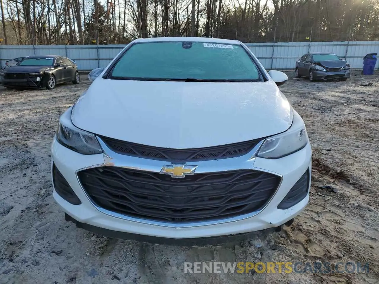 5 fotografías del automóvil dañado 1G1BE5SM0K7121296 CHEVROLET CRUZE 2019