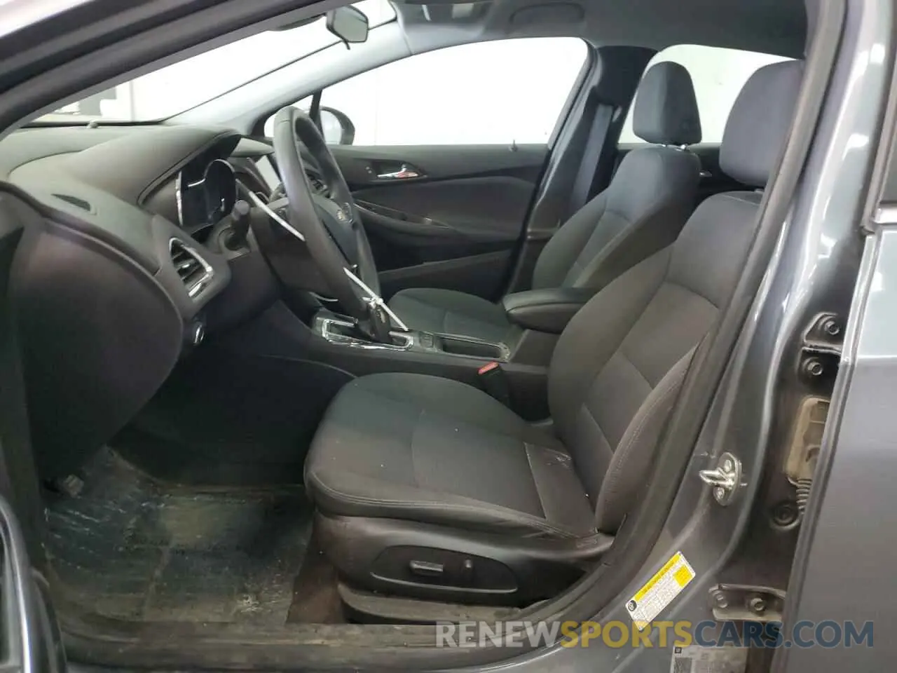 7 fotografías del automóvil dañado 1G1BE5SM0K7124215 CHEVROLET CRUZE 2019