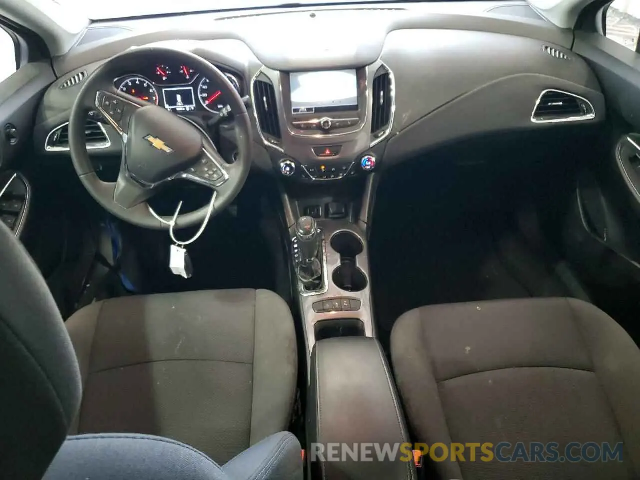 8 fotografías del automóvil dañado 1G1BE5SM1K7112591 CHEVROLET CRUZE 2019
