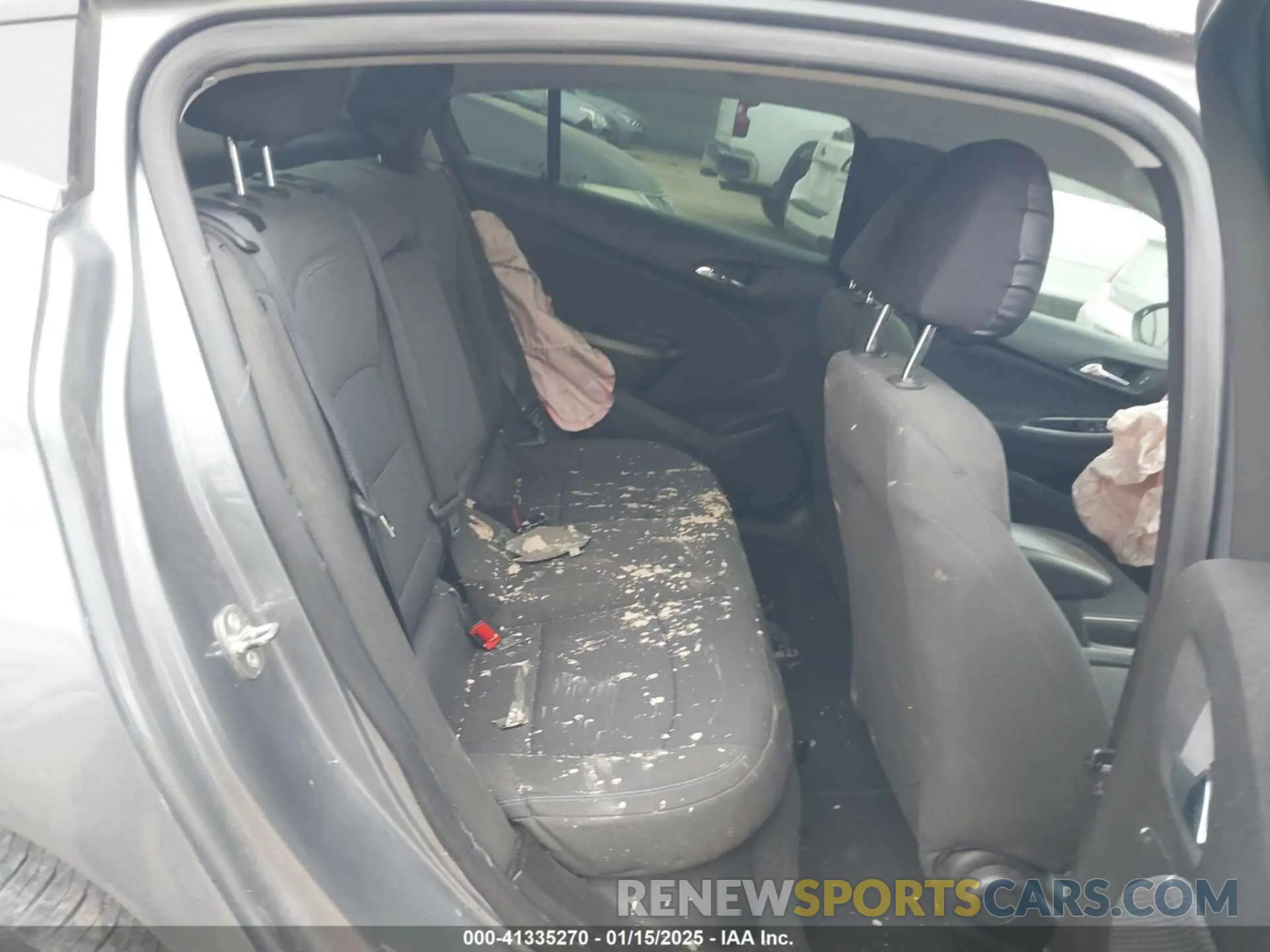 8 fotografías del automóvil dañado 1G1BE5SM1K7127608 CHEVROLET CRUZE 2019