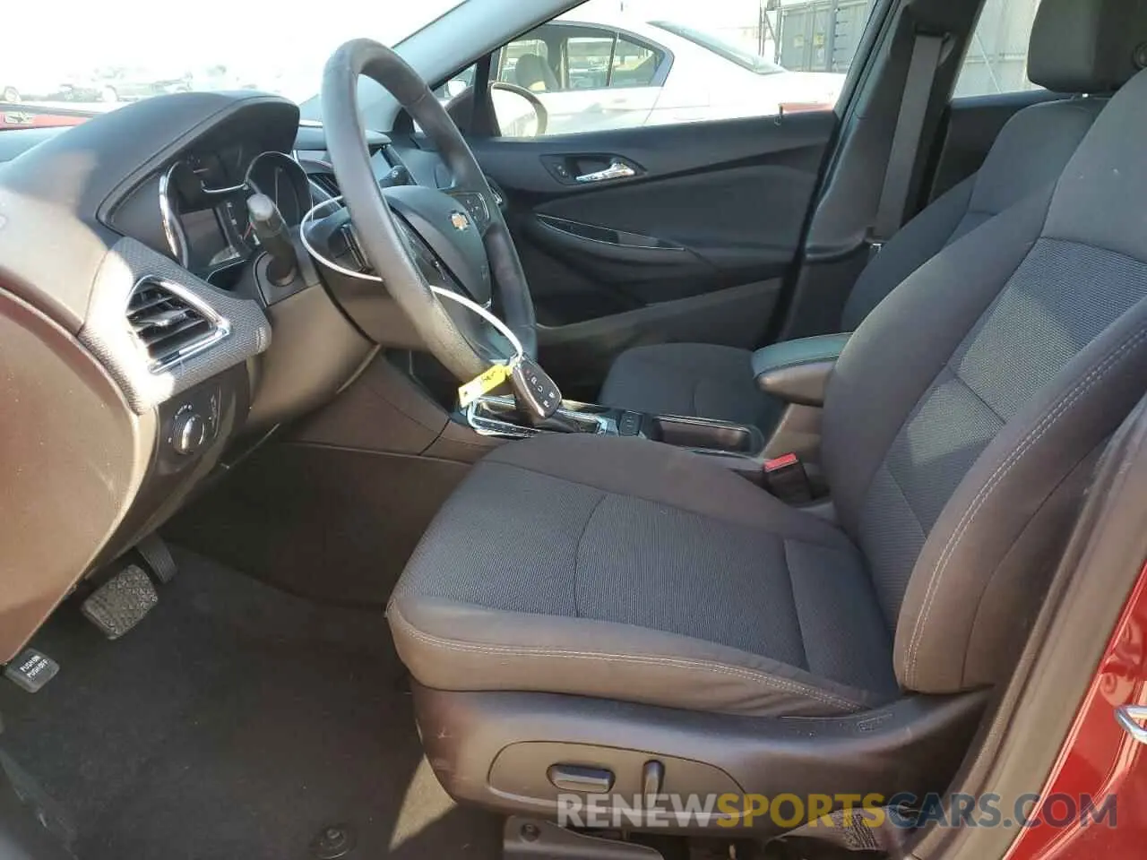 7 fotografías del automóvil dañado 1G1BE5SM1K7139788 CHEVROLET CRUZE 2019