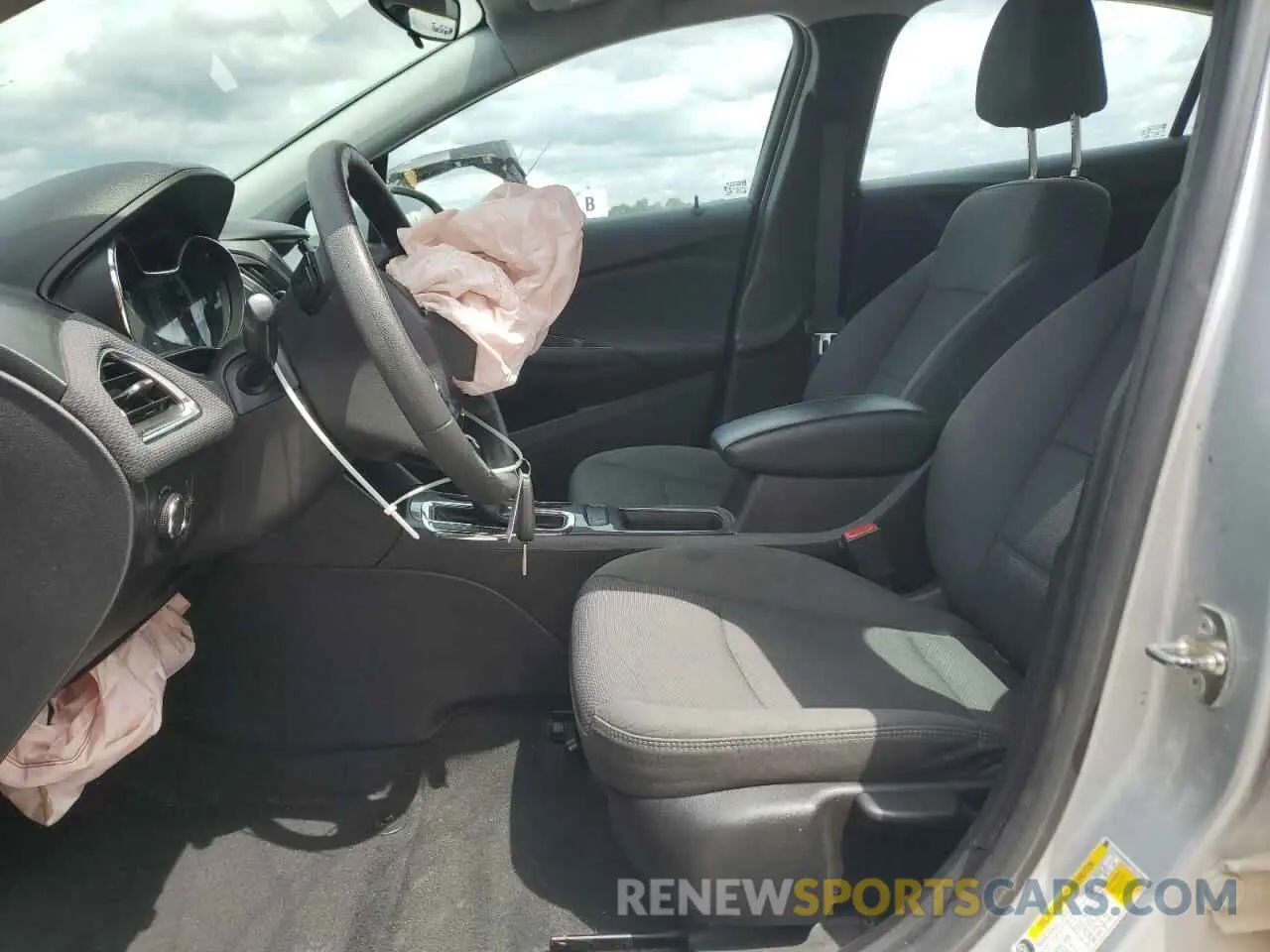 7 fotografías del automóvil dañado 1G1BE5SM2K7117279 CHEVROLET CRUZE 2019