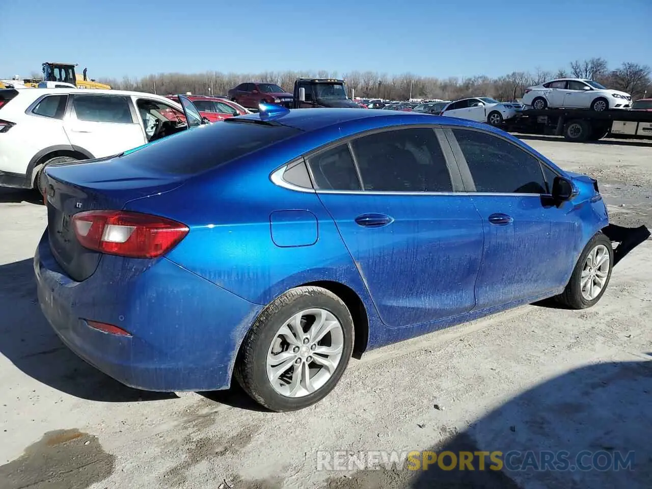 3 fotografías del automóvil dañado 1G1BE5SM2K7126080 CHEVROLET CRUZE 2019
