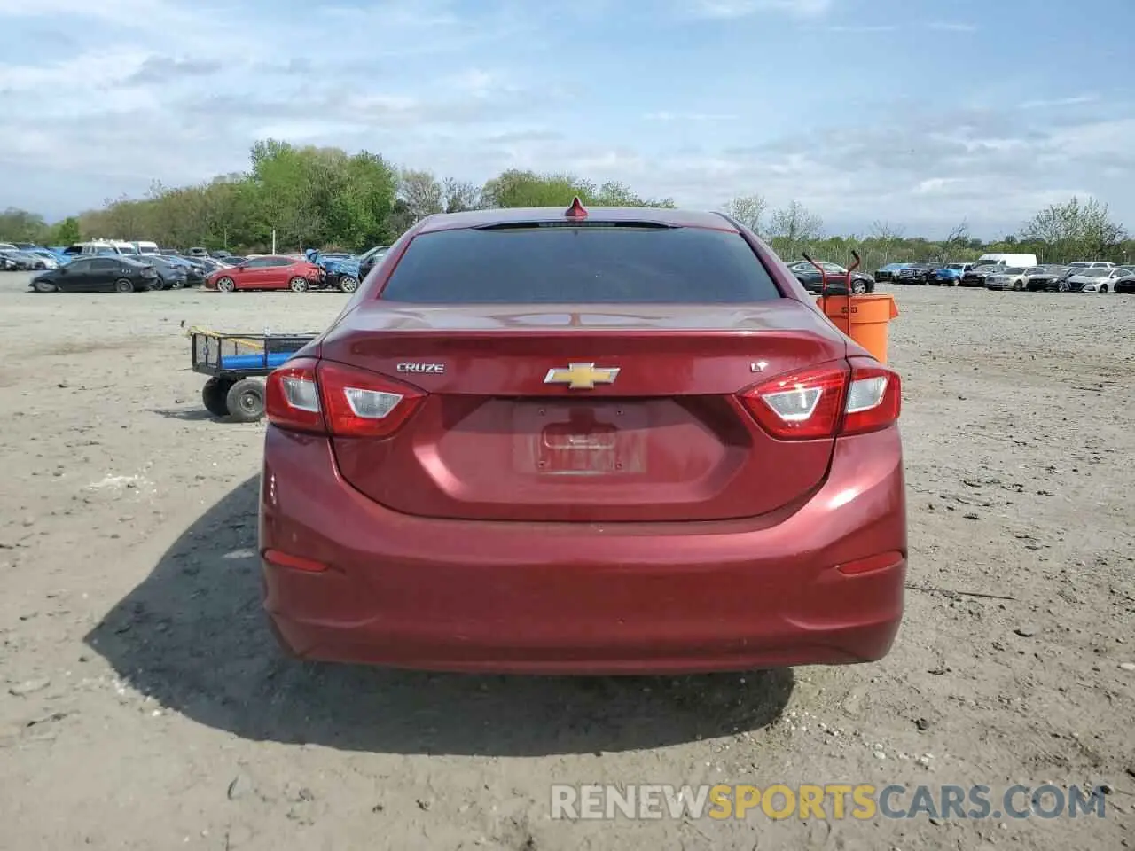 6 fotografías del automóvil dañado 1G1BE5SM2K7132414 CHEVROLET CRUZE 2019