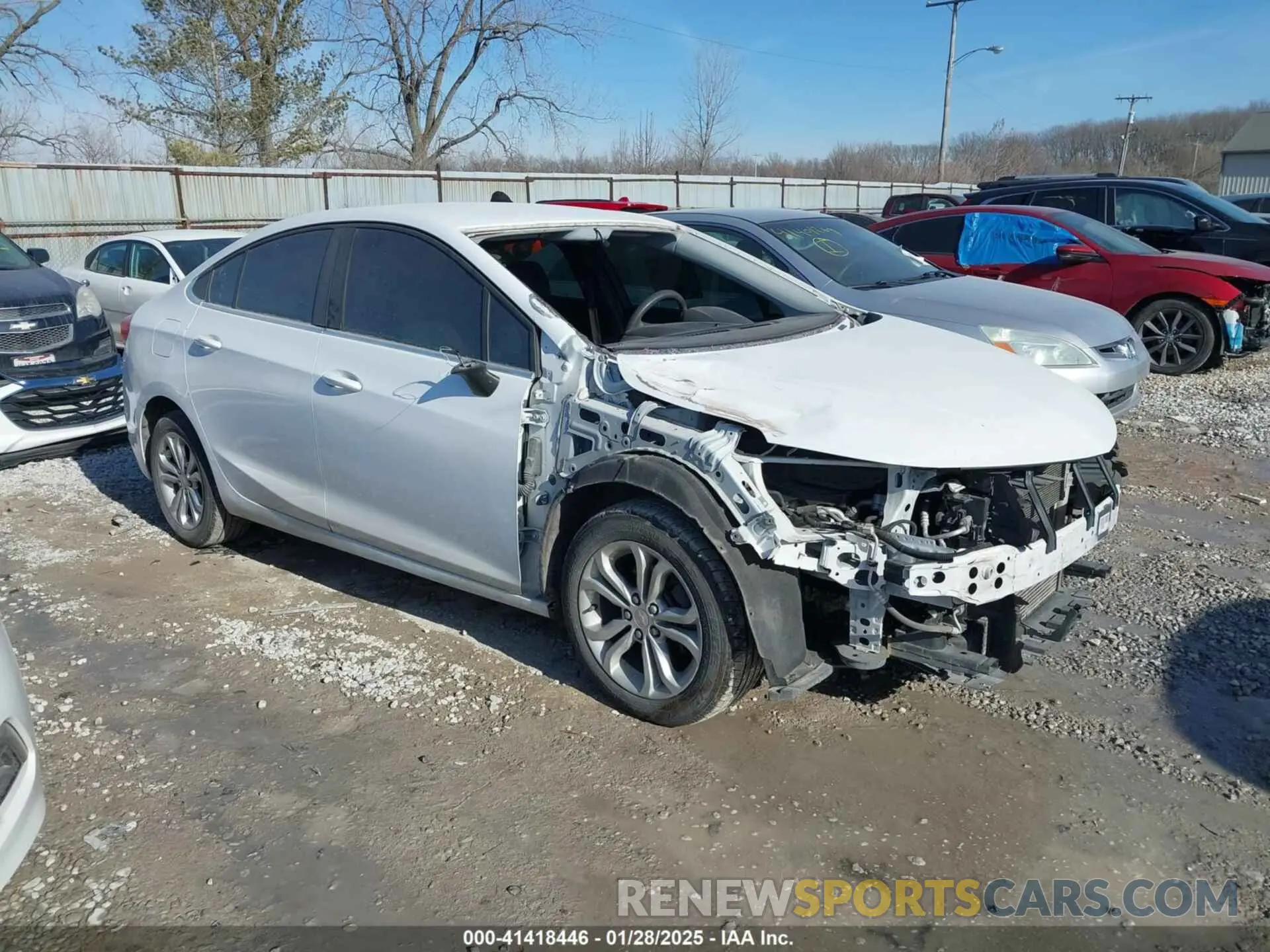 1 fotografías del automóvil dañado 1G1BE5SM2K7140609 CHEVROLET CRUZE 2019