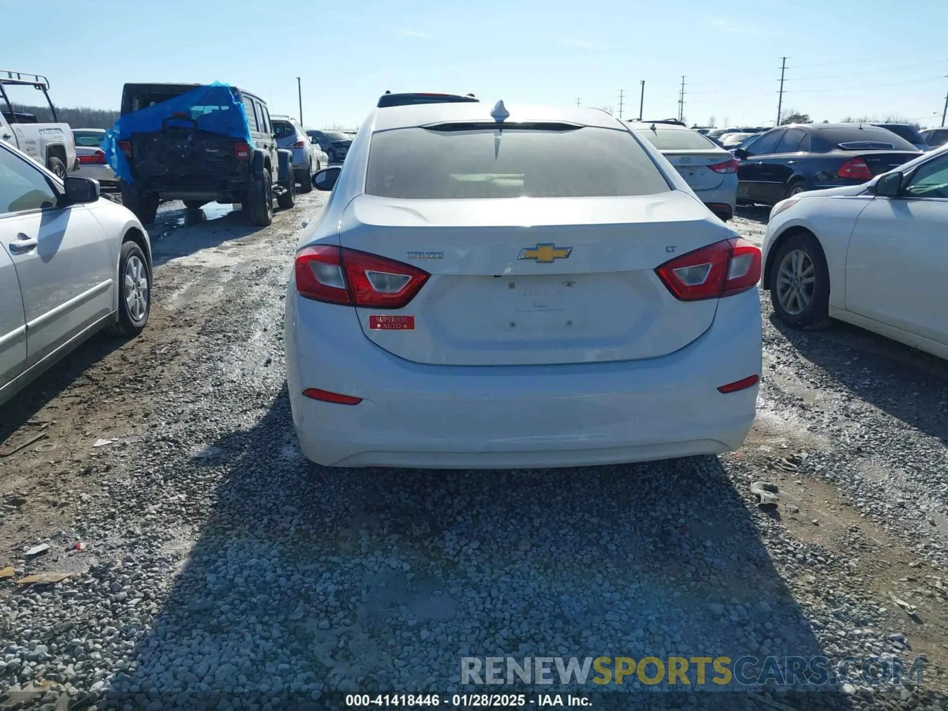 17 fotografías del automóvil dañado 1G1BE5SM2K7140609 CHEVROLET CRUZE 2019