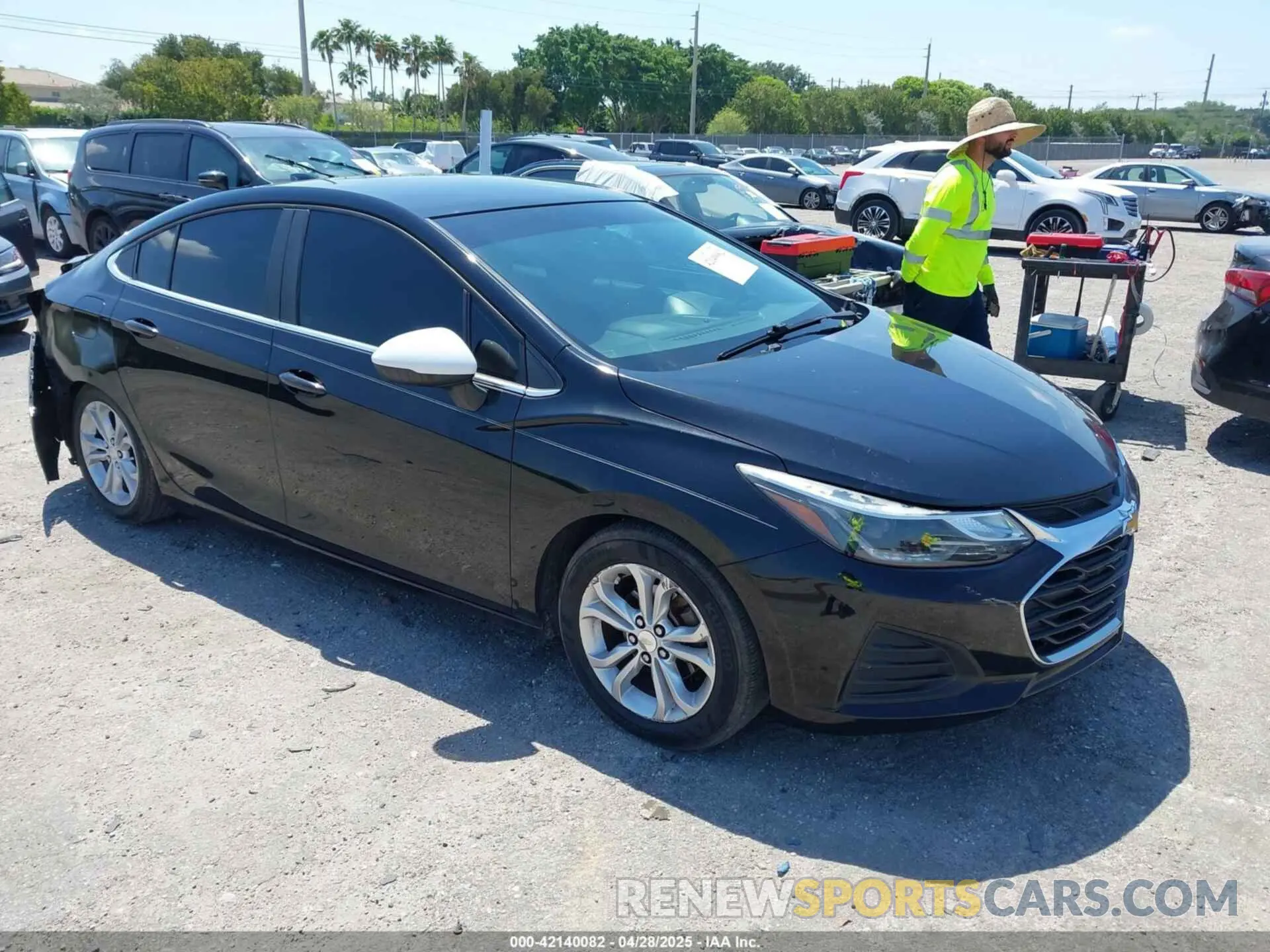 1 fotografías del automóvil dañado 1G1BE5SM2K7145566 CHEVROLET CRUZE 2019