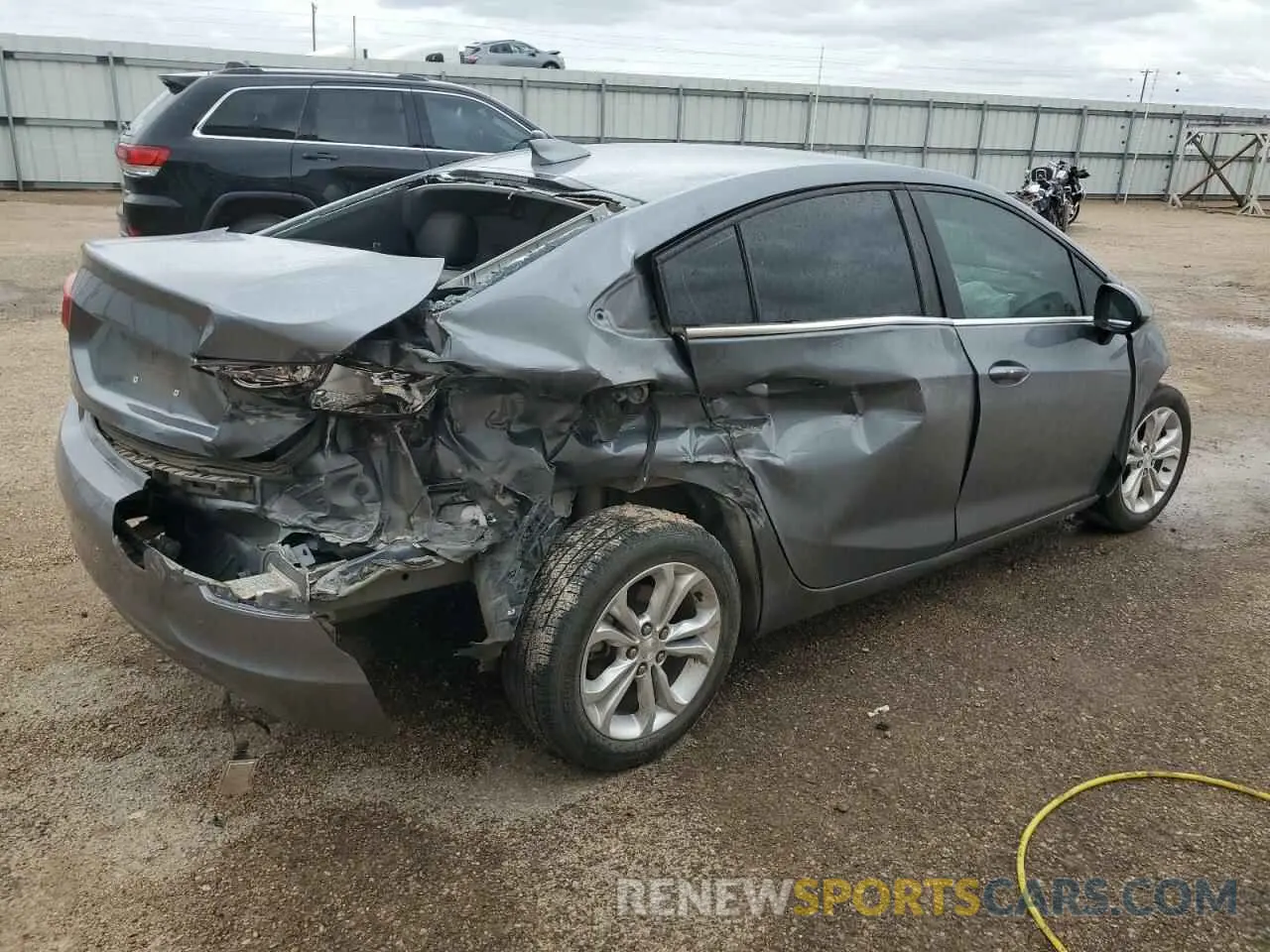 3 fotografías del automóvil dañado 1G1BE5SM3K7106422 CHEVROLET CRUZE 2019
