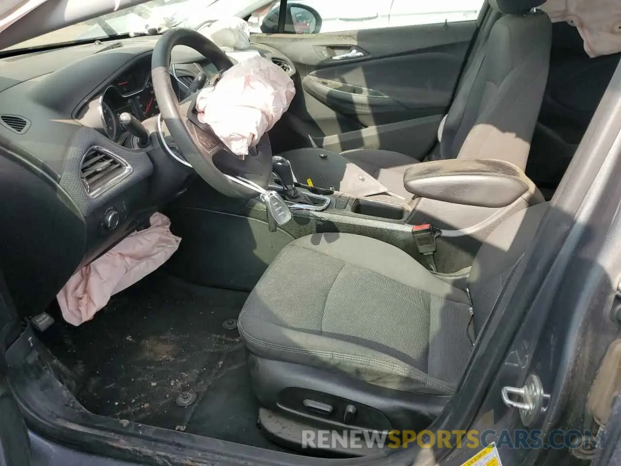 7 fotografías del automóvil dañado 1G1BE5SM3K7106422 CHEVROLET CRUZE 2019