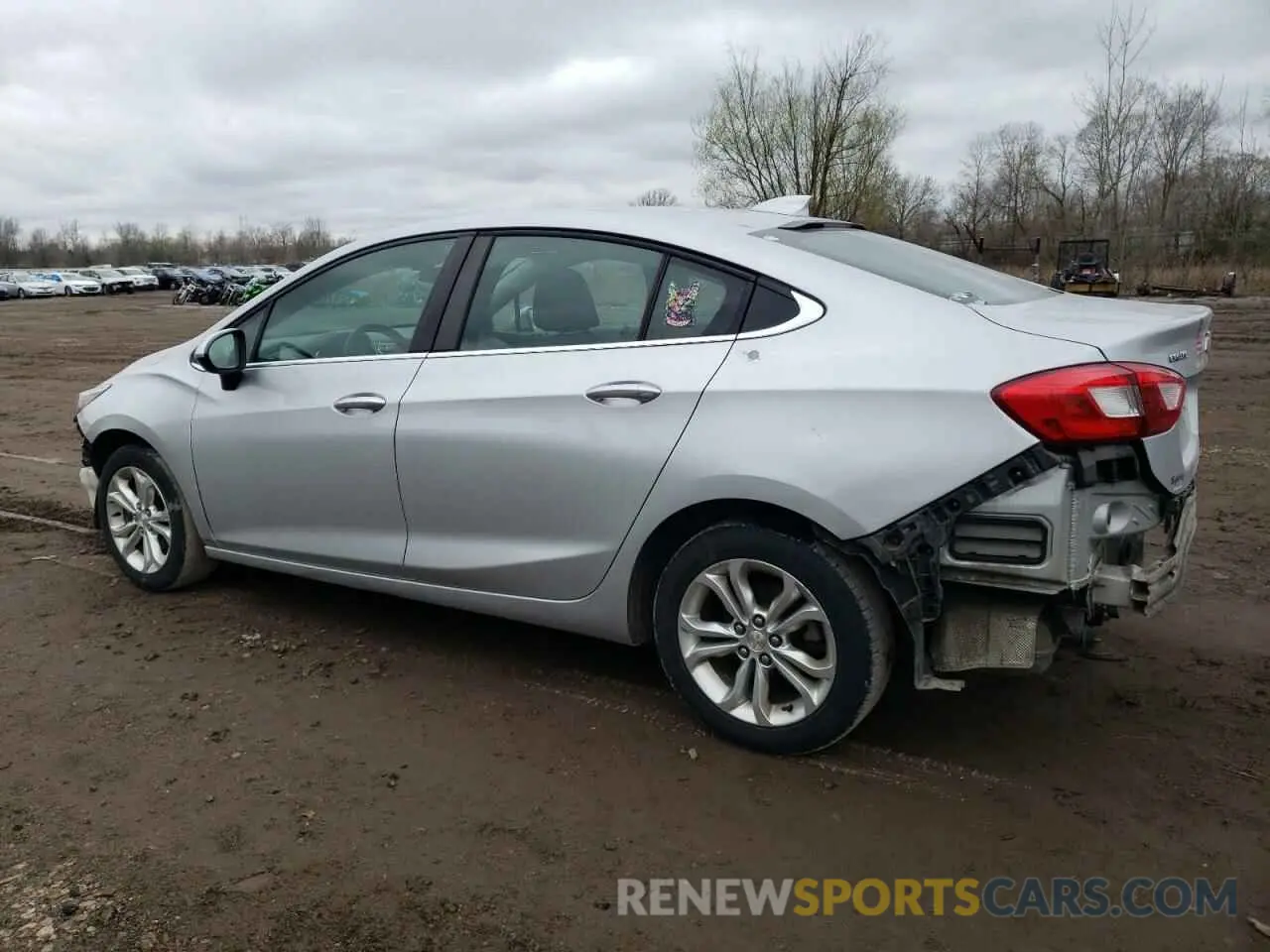 2 fotografías del automóvil dañado 1G1BE5SM3K7114116 CHEVROLET CRUZE 2019