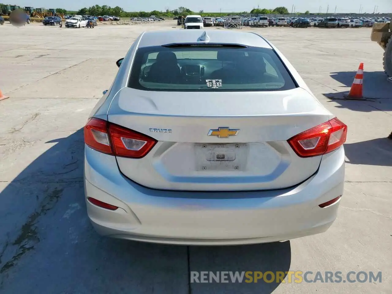 6 fotografías del automóvil dañado 1G1BE5SM3K7116786 CHEVROLET CRUZE 2019