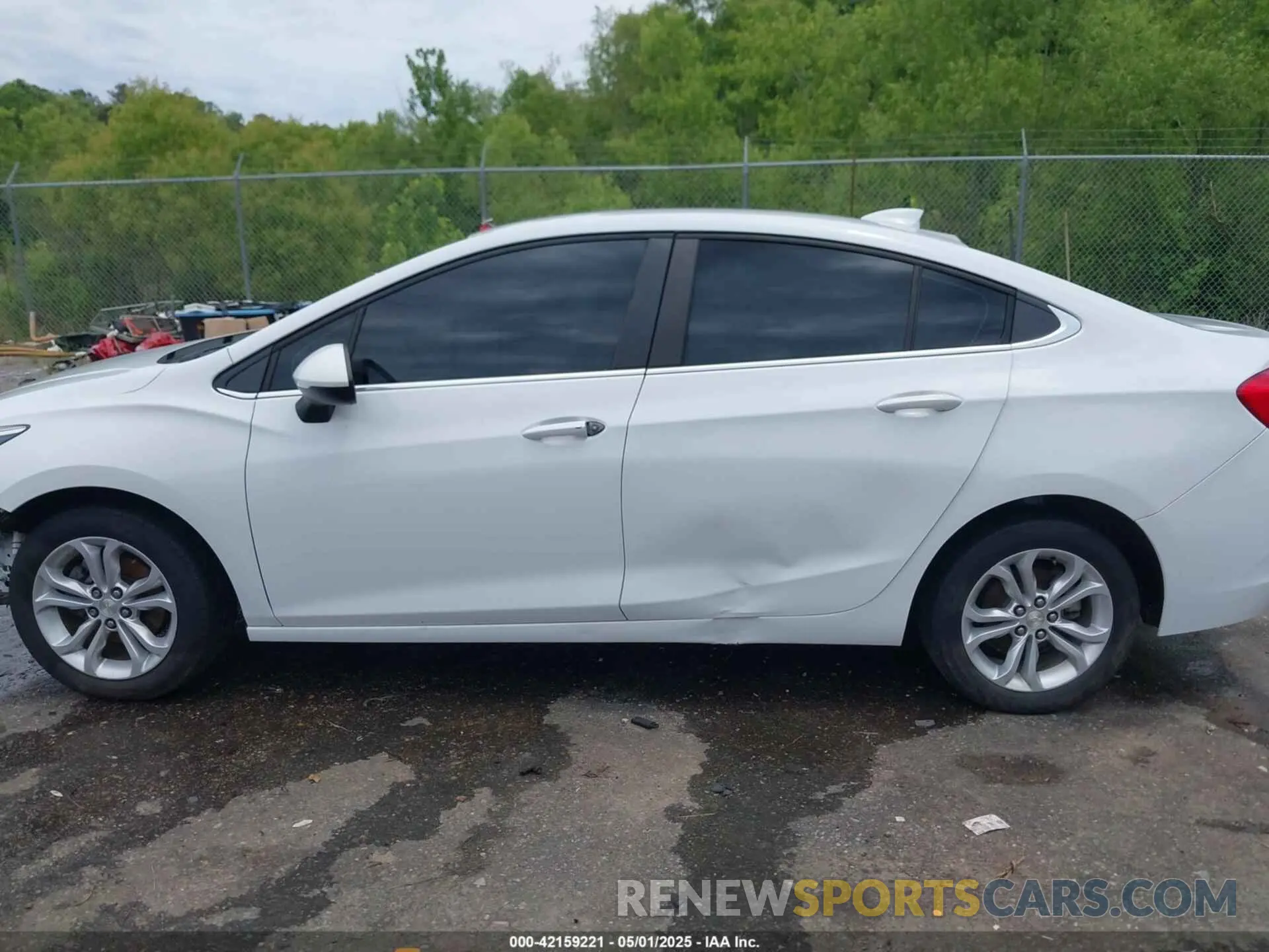 15 fotografías del automóvil dañado 1G1BE5SM3K7131157 CHEVROLET CRUZE 2019