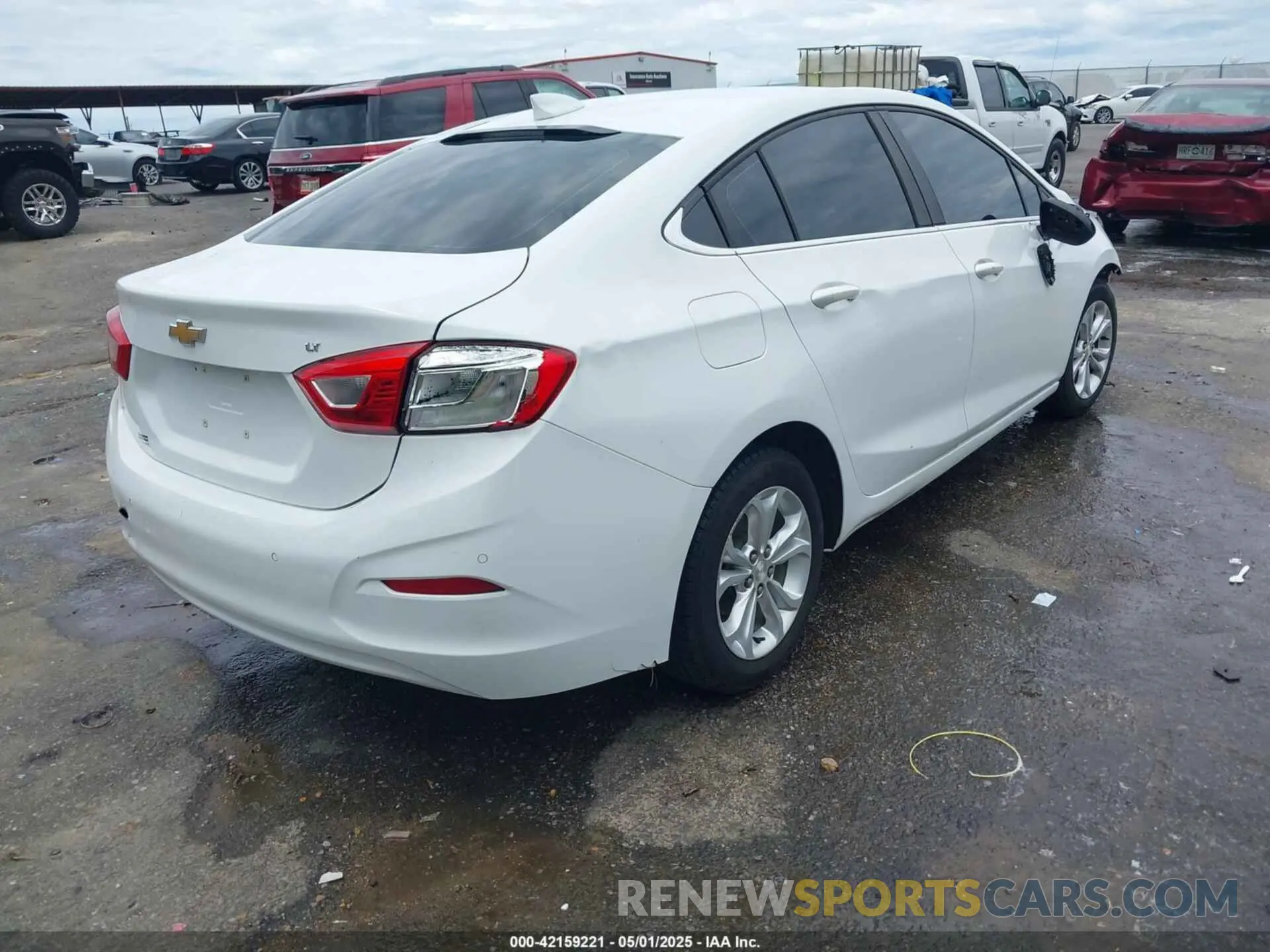 4 fotografías del automóvil dañado 1G1BE5SM3K7131157 CHEVROLET CRUZE 2019