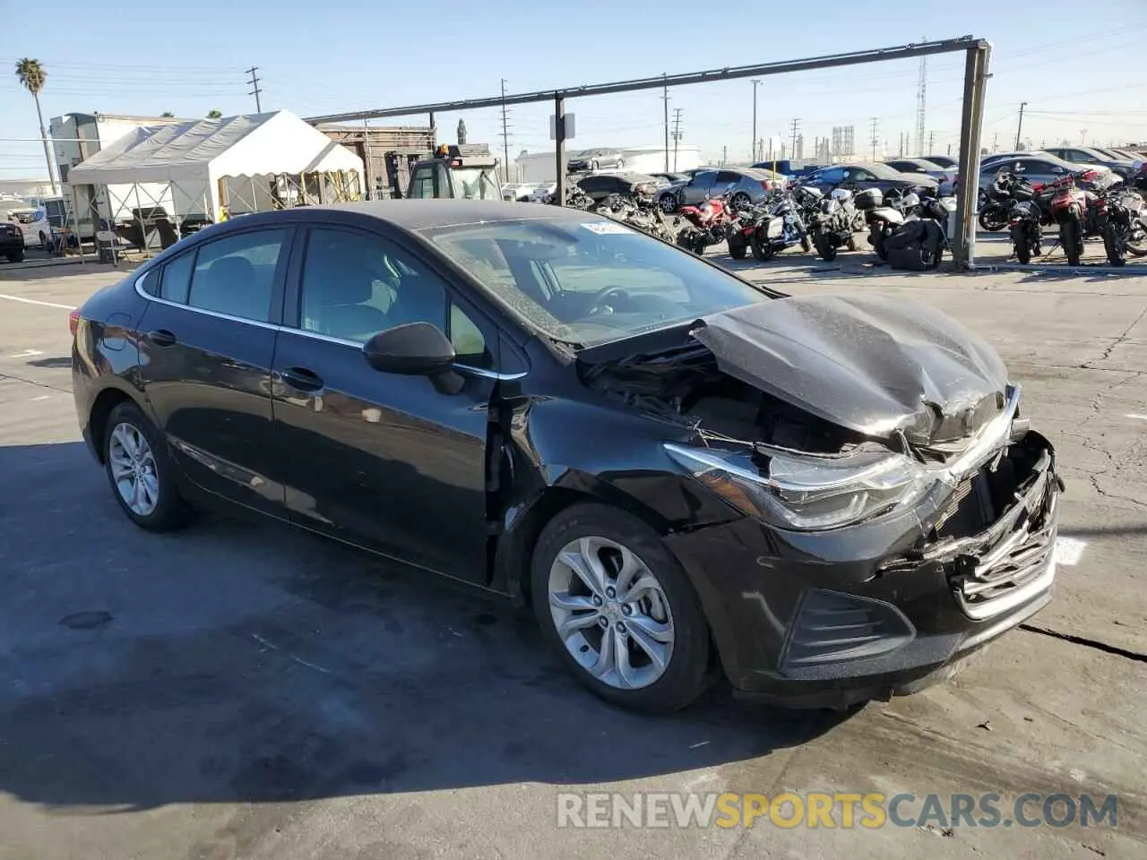 4 fotografías del automóvil dañado 1G1BE5SM3K7134804 CHEVROLET CRUZE 2019