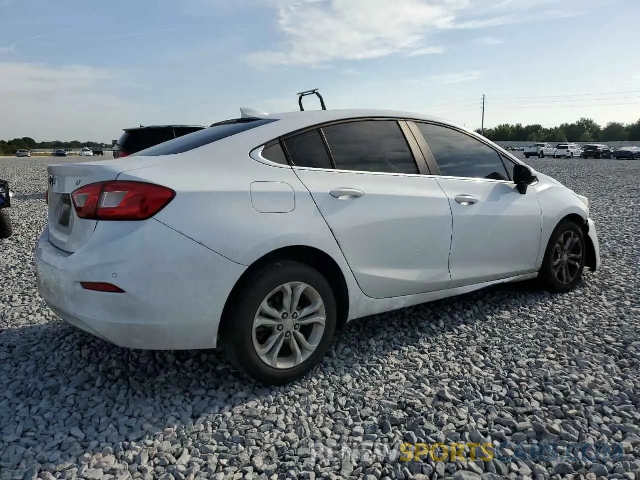 3 fotografías del automóvil dañado 1G1BE5SM3K7143390 CHEVROLET CRUZE 2019