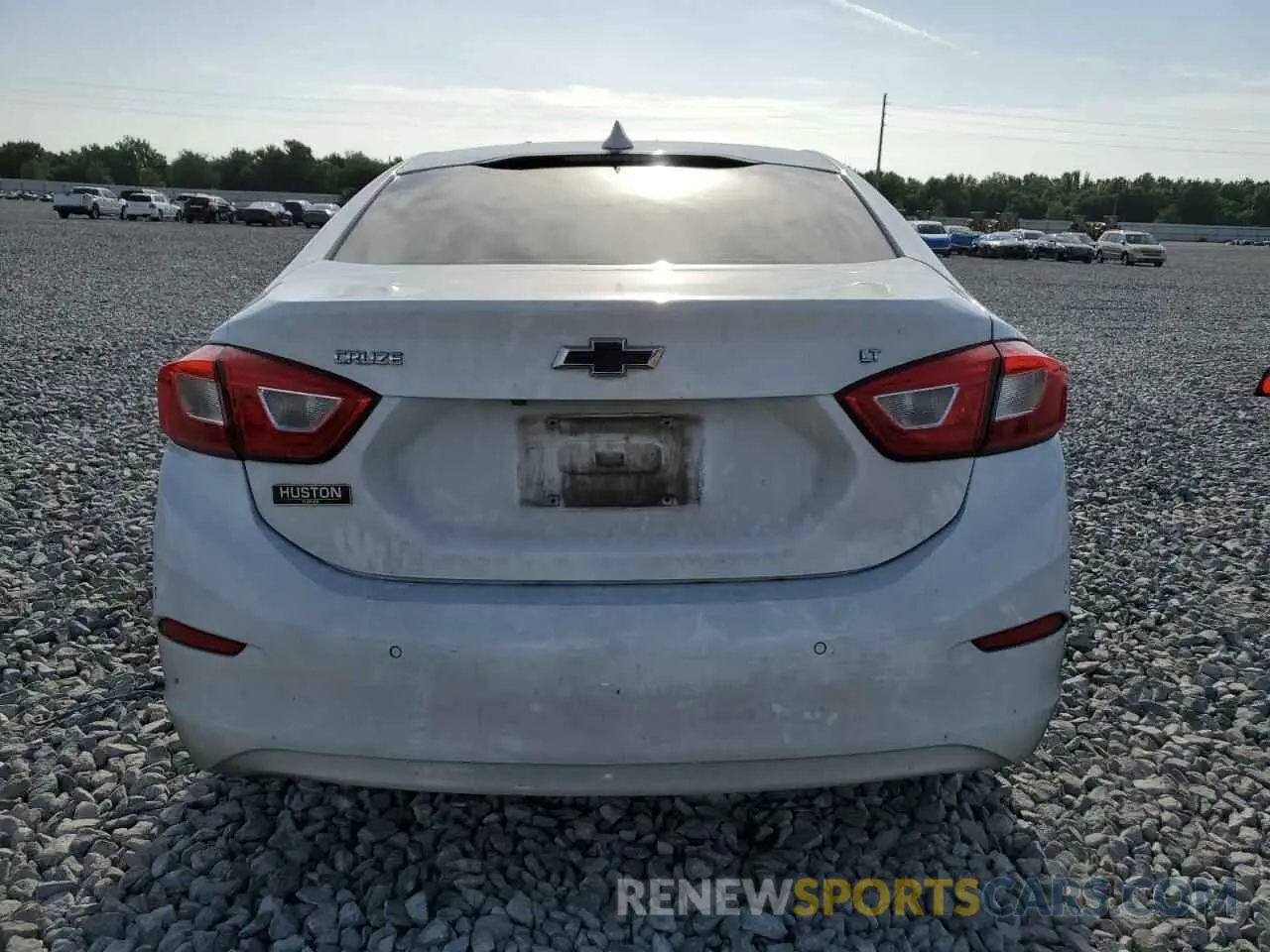 6 fotografías del automóvil dañado 1G1BE5SM3K7143390 CHEVROLET CRUZE 2019