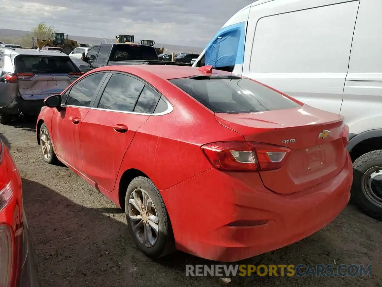 2 fotografías del automóvil dañado 1G1BE5SM4K7108373 CHEVROLET CRUZE 2019