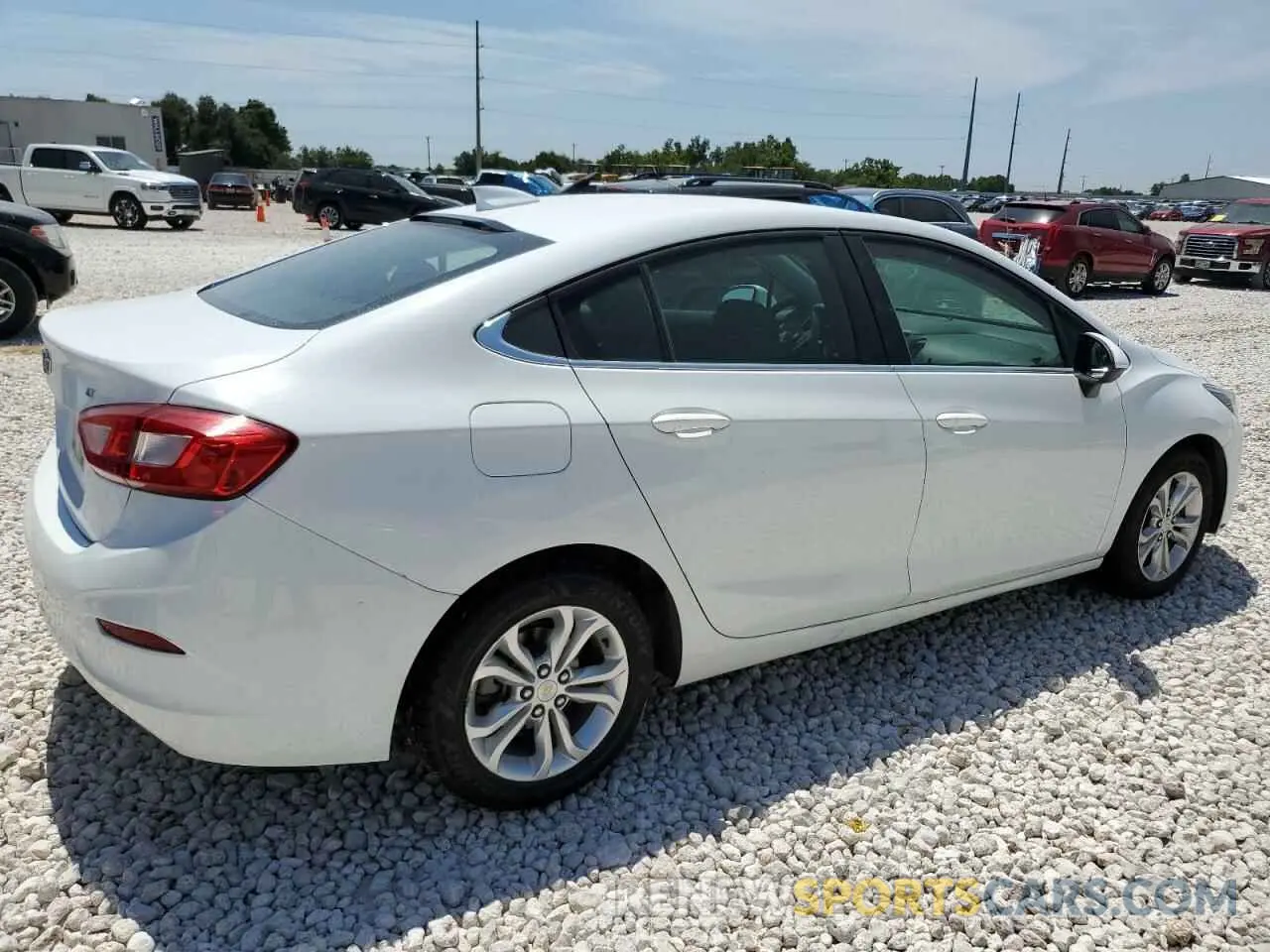 3 fotografías del automóvil dañado 1G1BE5SM4K7112357 CHEVROLET CRUZE 2019