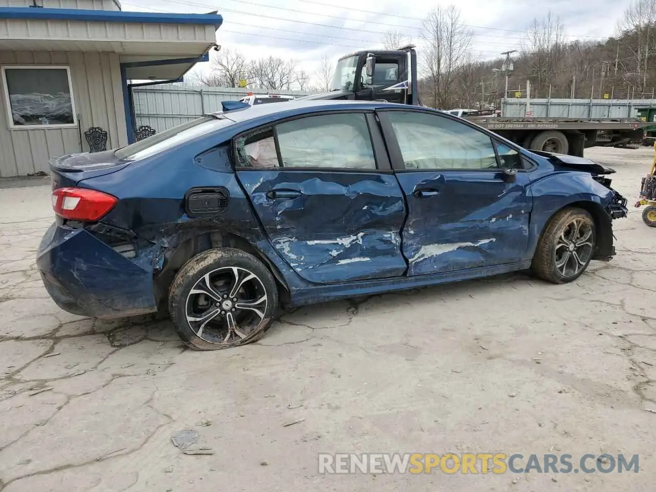 3 fotografías del automóvil dañado 1G1BE5SM4K7118014 CHEVROLET CRUZE 2019